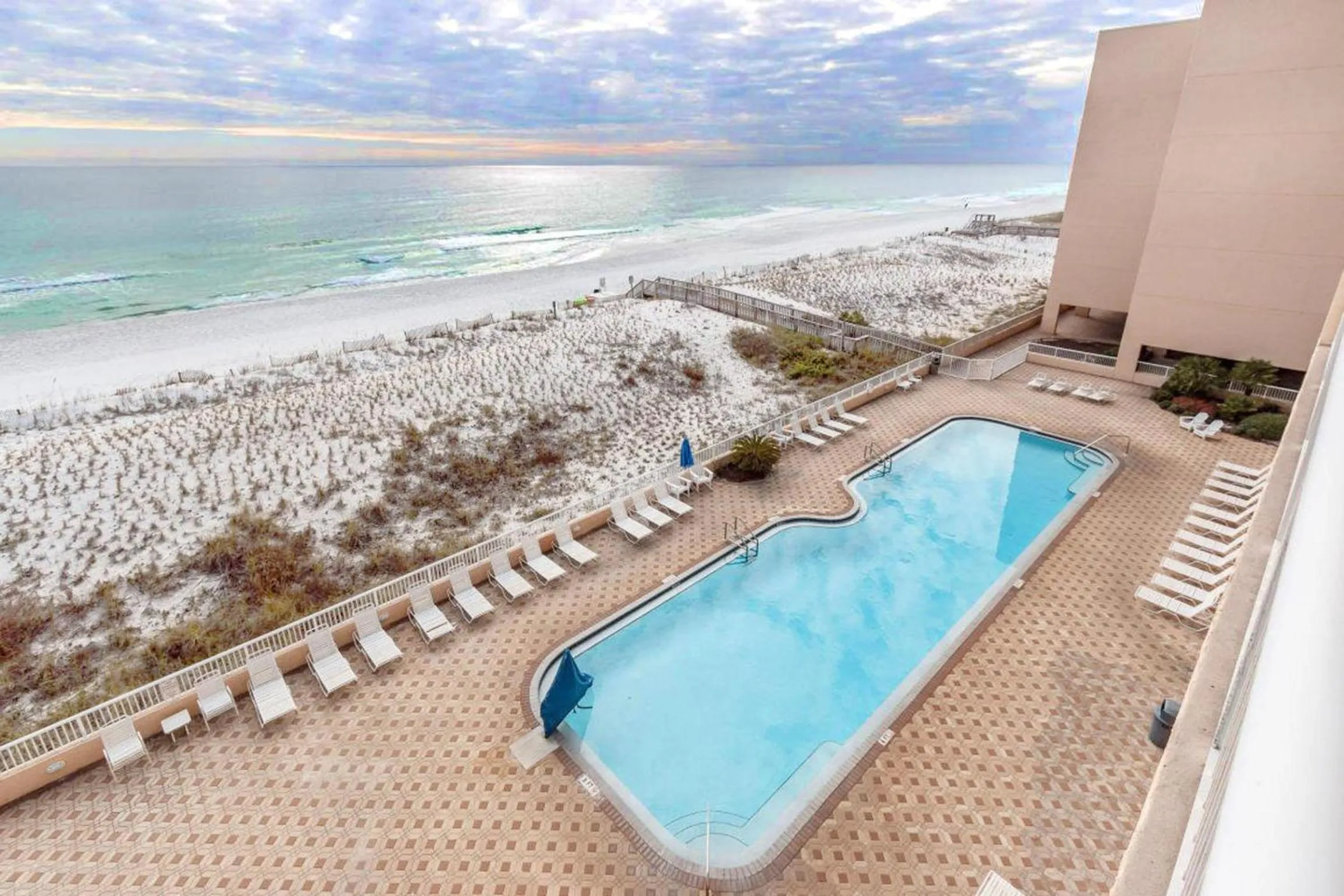 Islander Beach Resort 6012