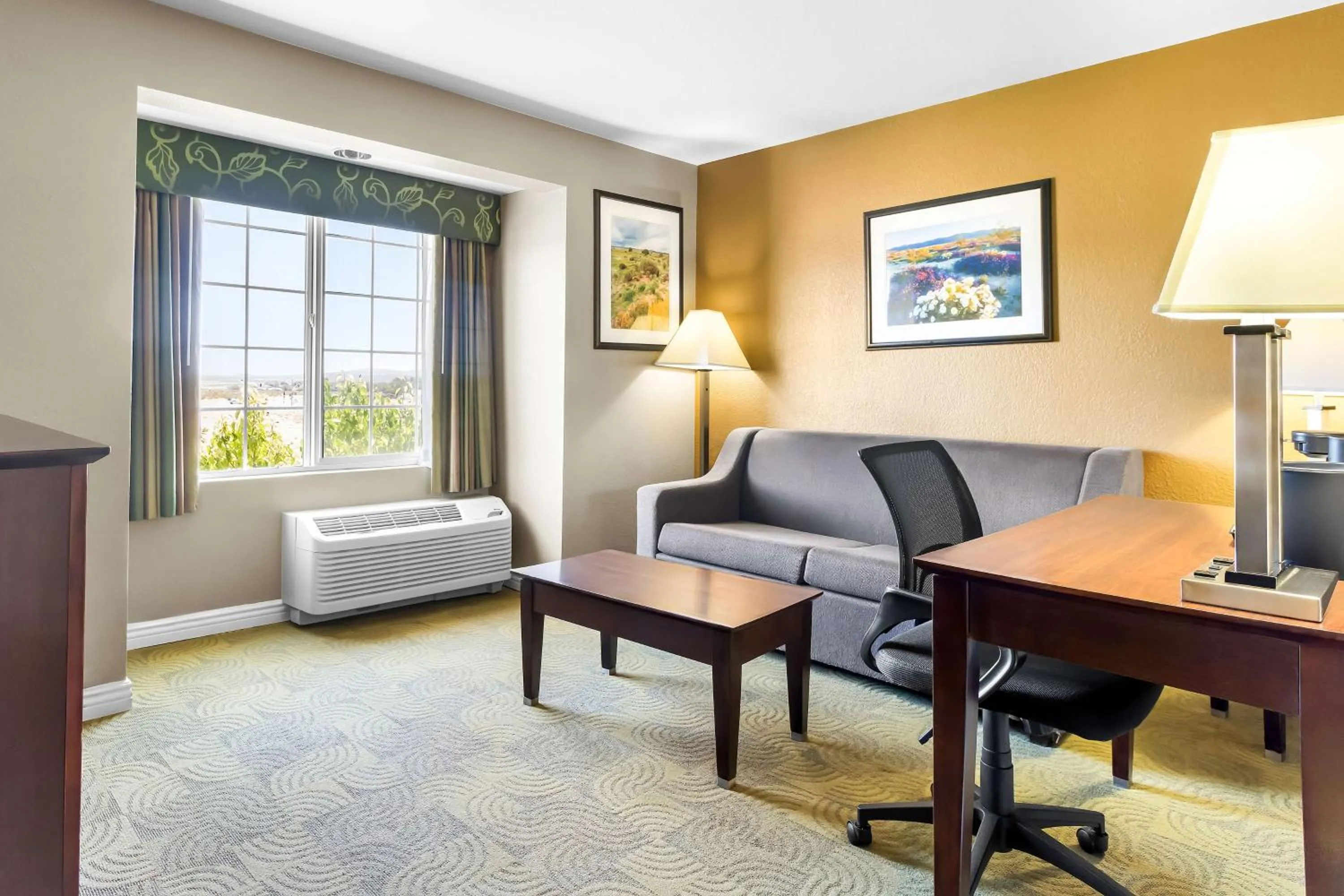 Photo of the whole room in Best Western California City Inn & Suites