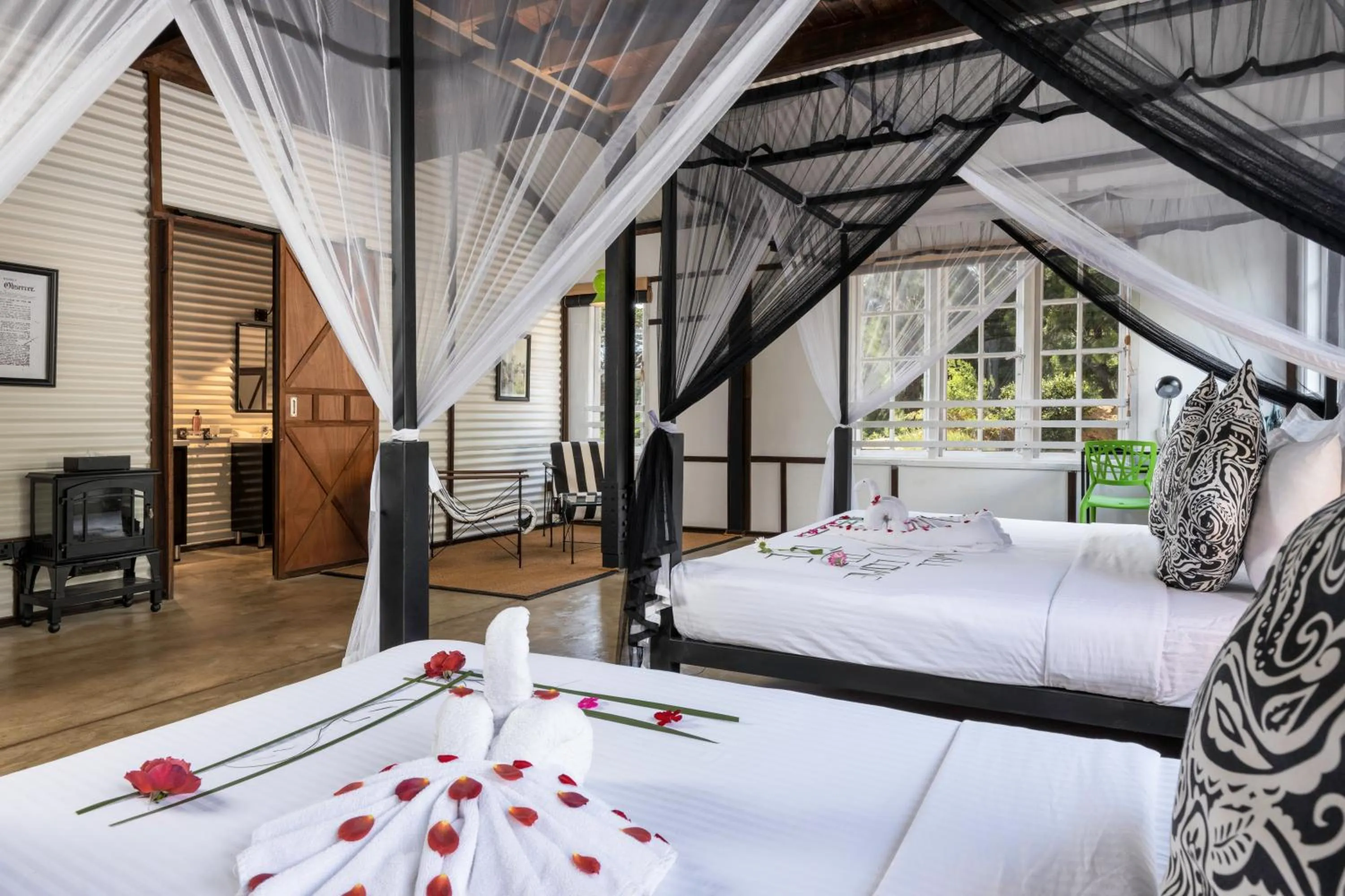 Bed in Tea and Experience Factory - Thema Collection