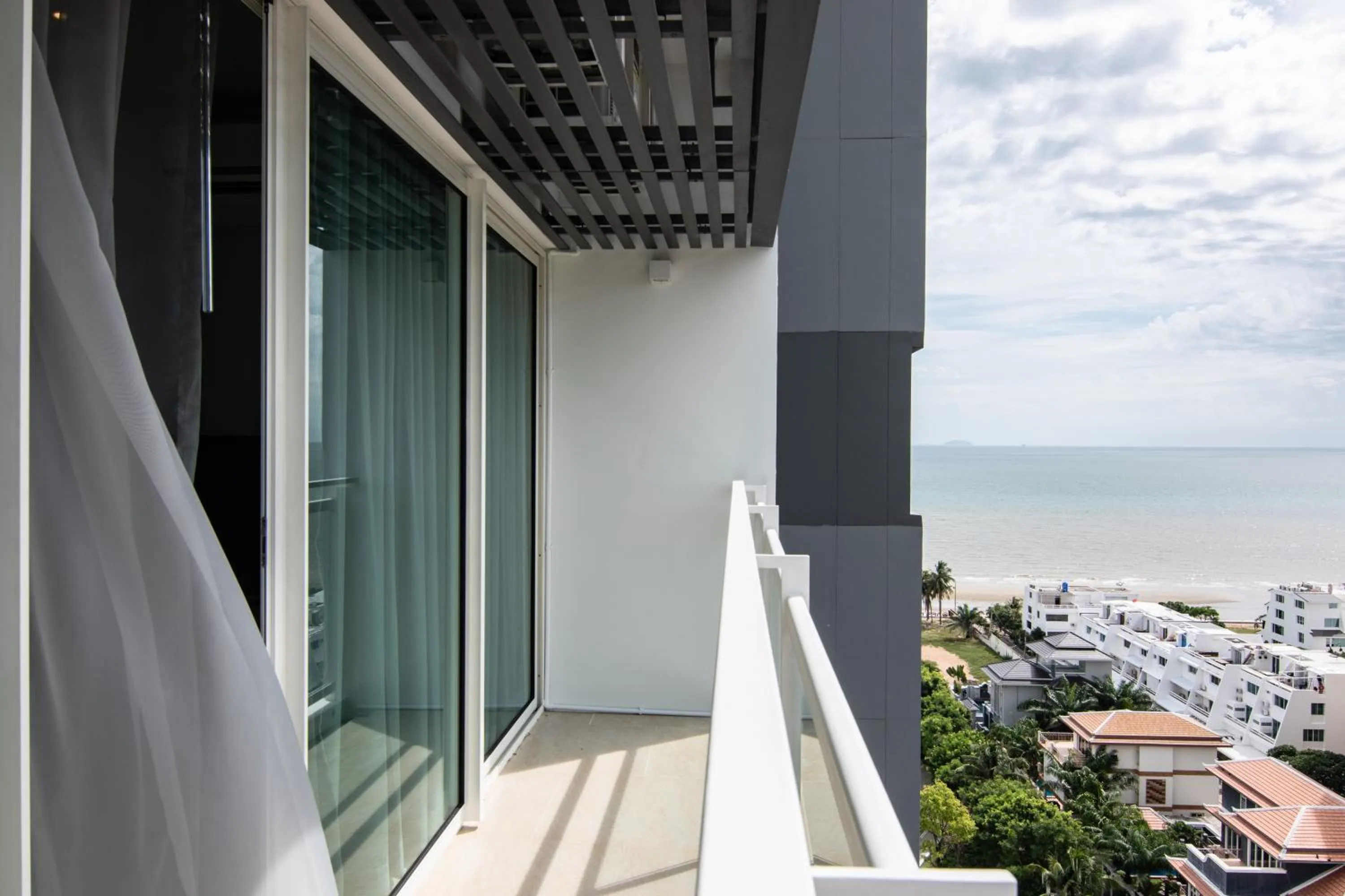 Pattaya Holiday at Veranda Residence Pattaya