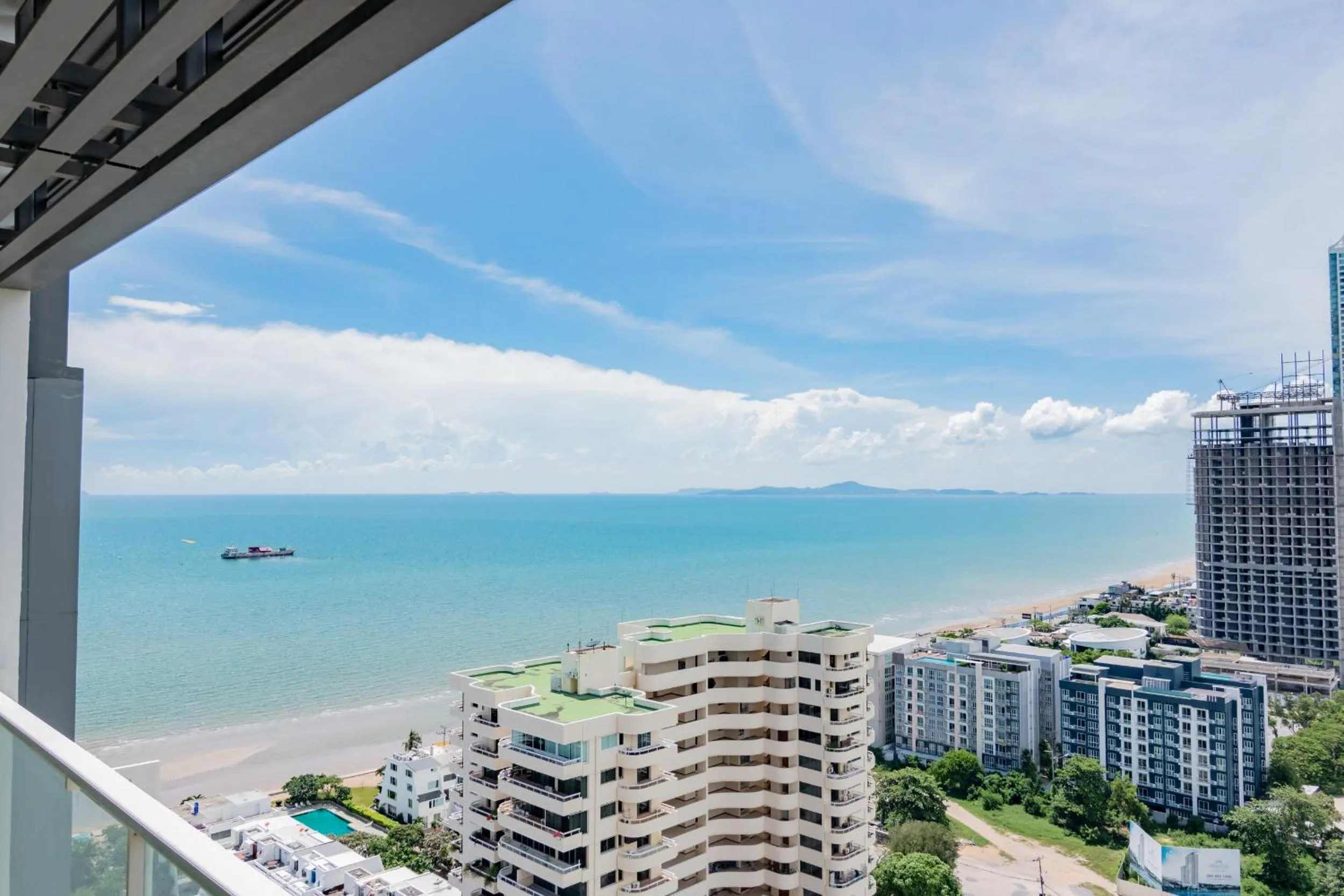 Pattaya Holiday at Veranda Residence Pattaya