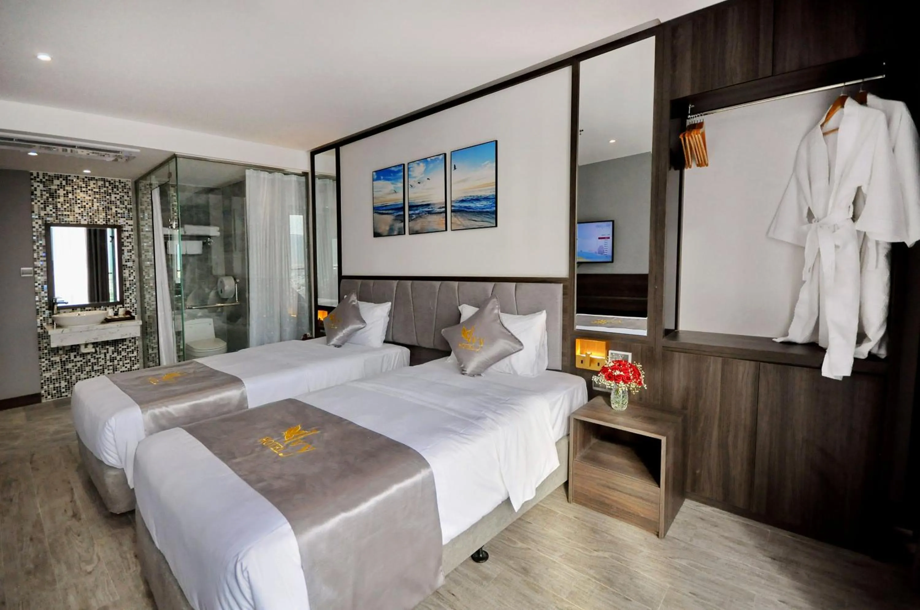 Photo of the whole room, Bed in Ivy Hotel Nha Trang