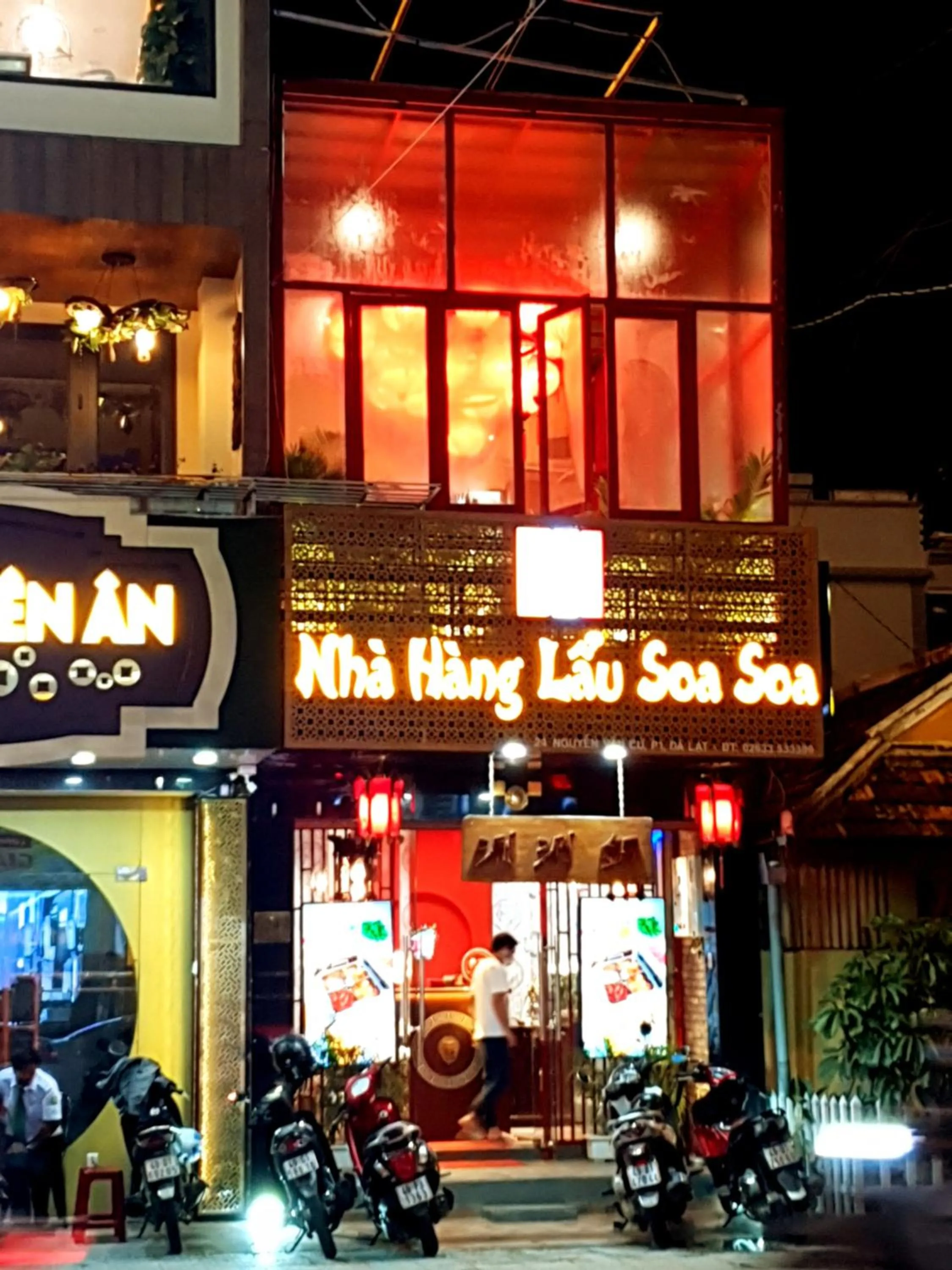 Restaurant/places to eat in New Hampton Suits-Tam Xuan Centre Hotel