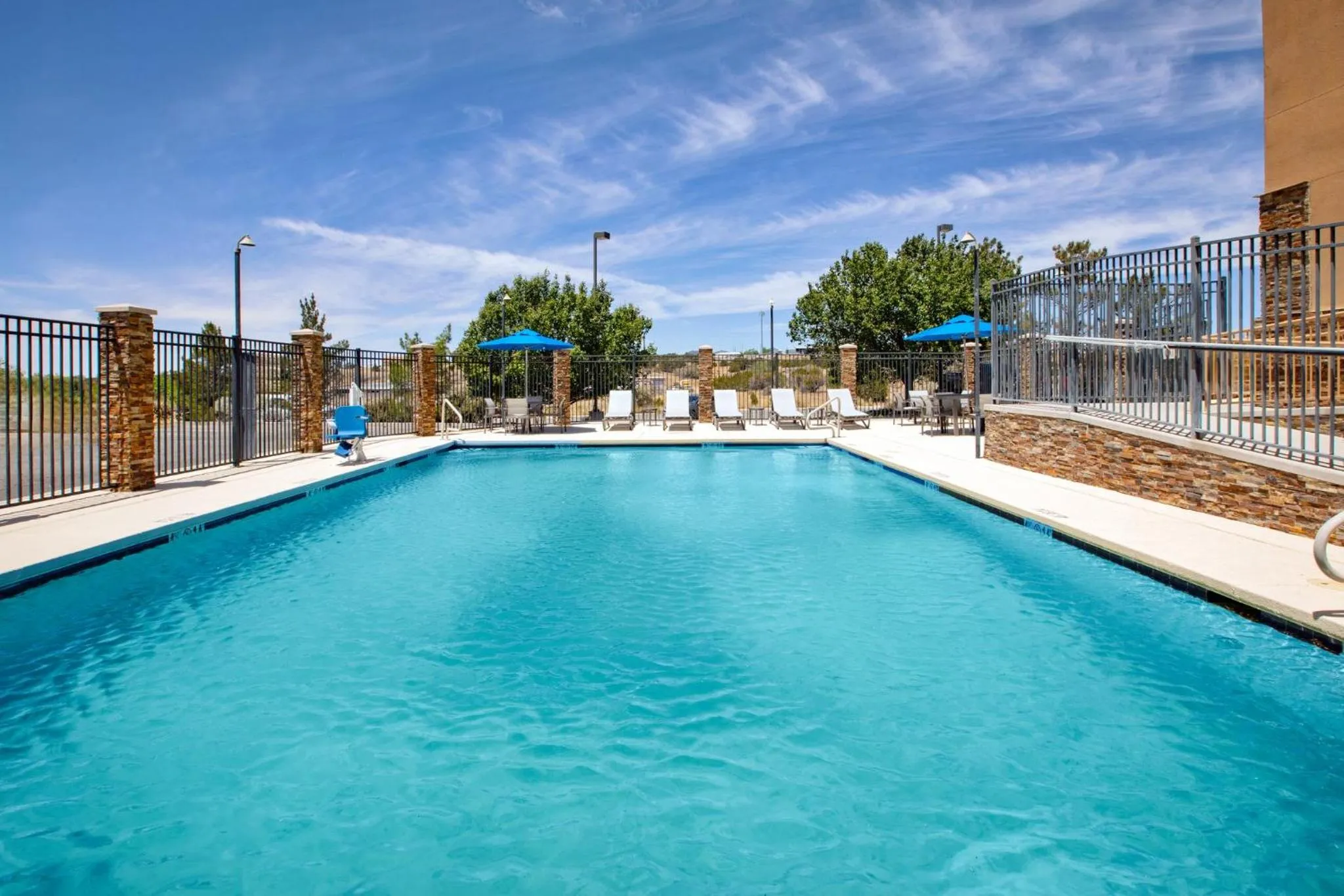 Swimming pool in Holiday Inn Express Silver City by IHG