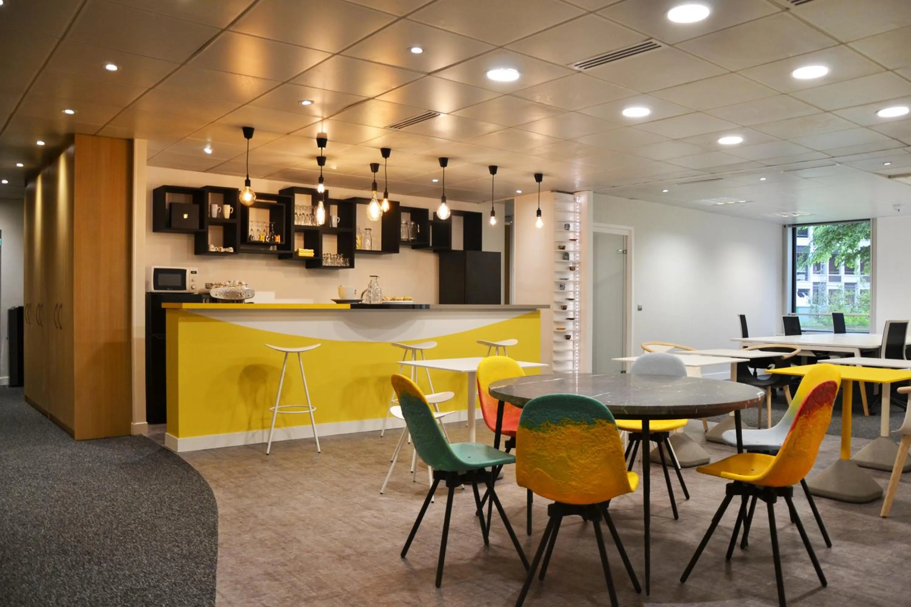 Meeting/conference room in Hôtel Toujours & Spa