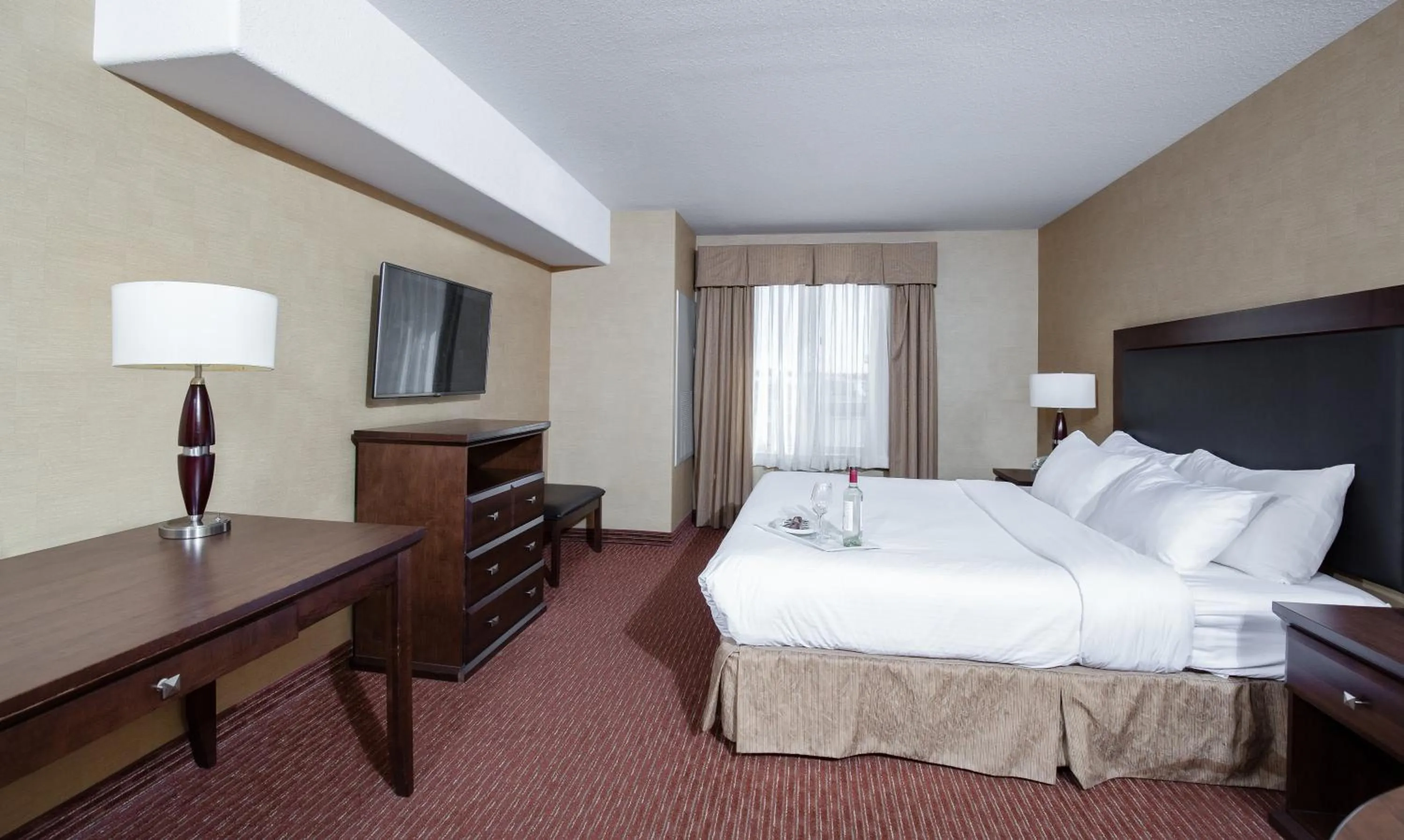 Bed in Pomeroy Hotel Fort St. John