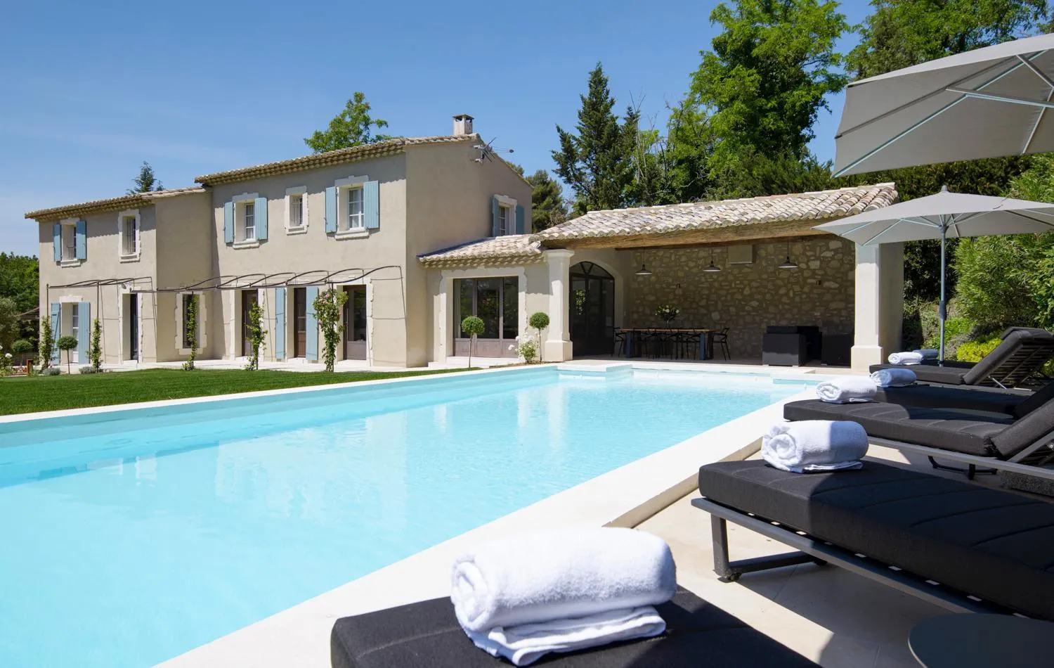 Swimming pool in Le Vallon de Valrugues Hotel Spa & Villas