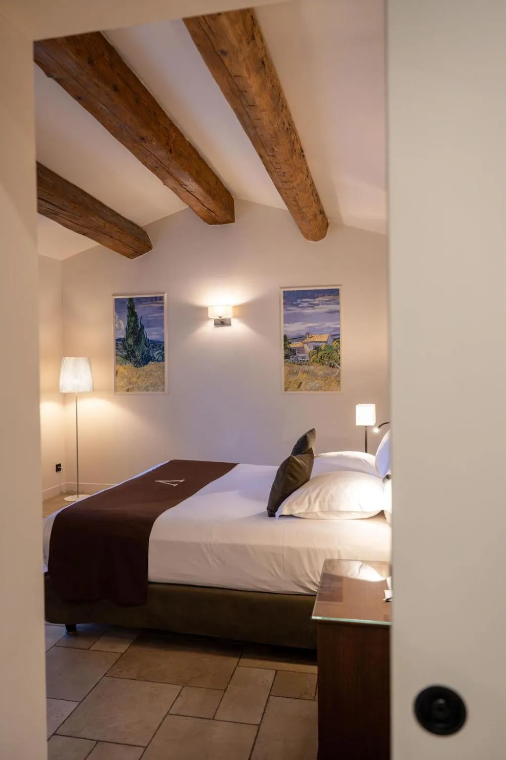 Bedroom, Bed in Le Vallon de Valrugues Hotel Spa & Villas