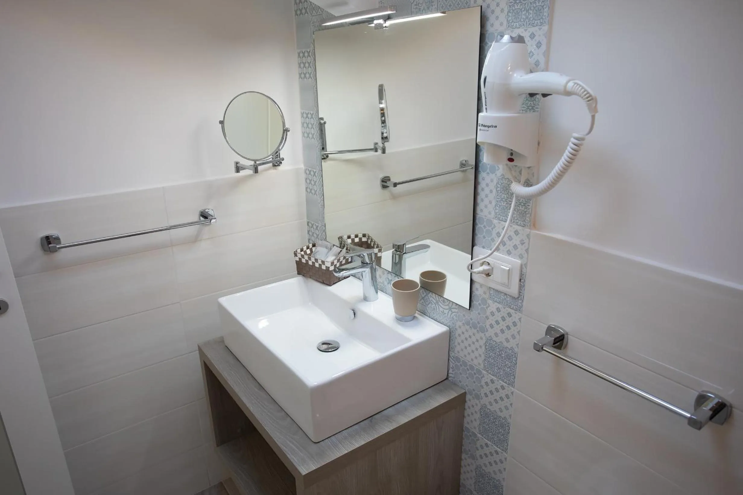 Bathroom in B&B Island Tropea -Sea View Rooms & Suites-