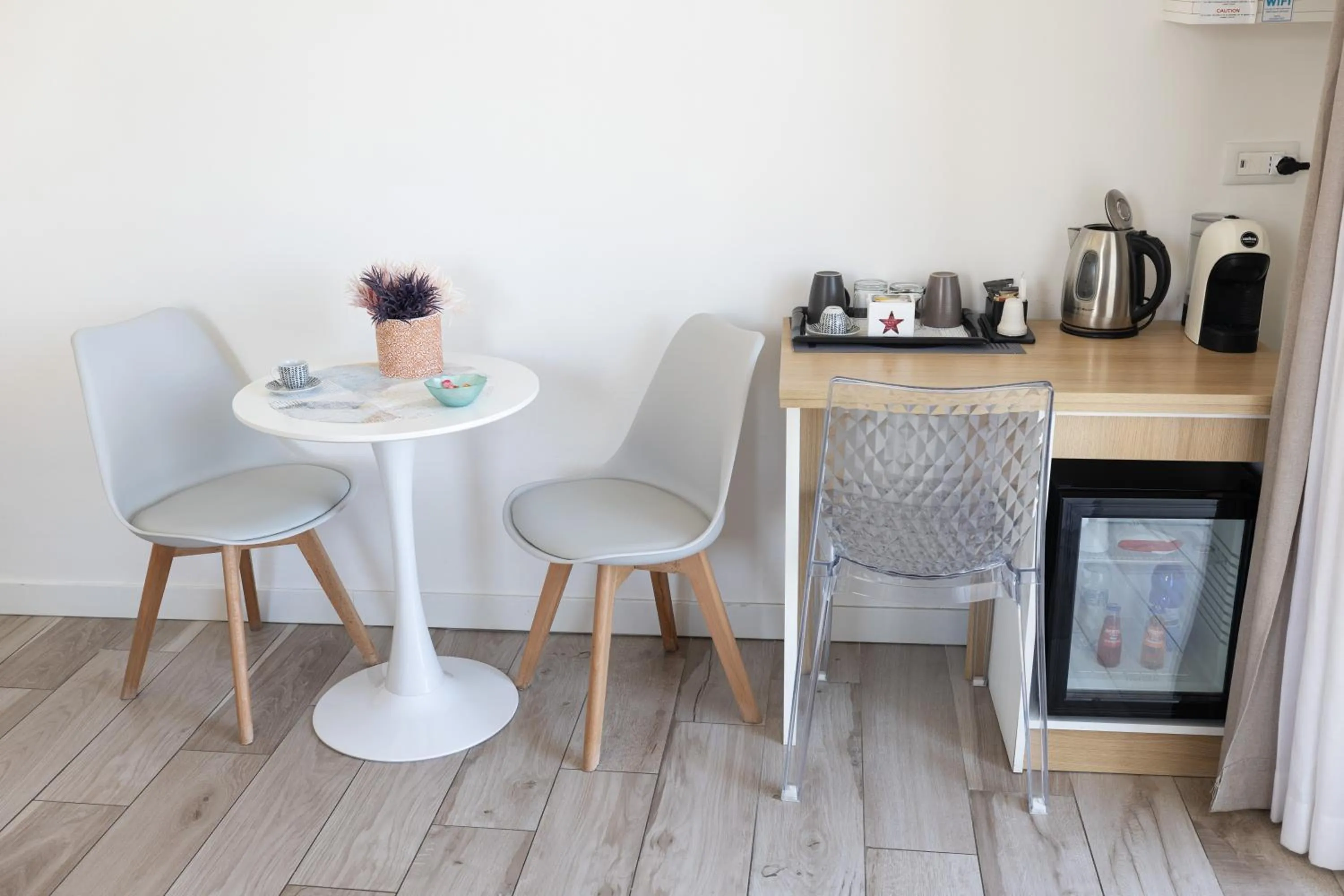 Coffee/tea facilities in B&B Island Tropea -Sea View Rooms & Suites-