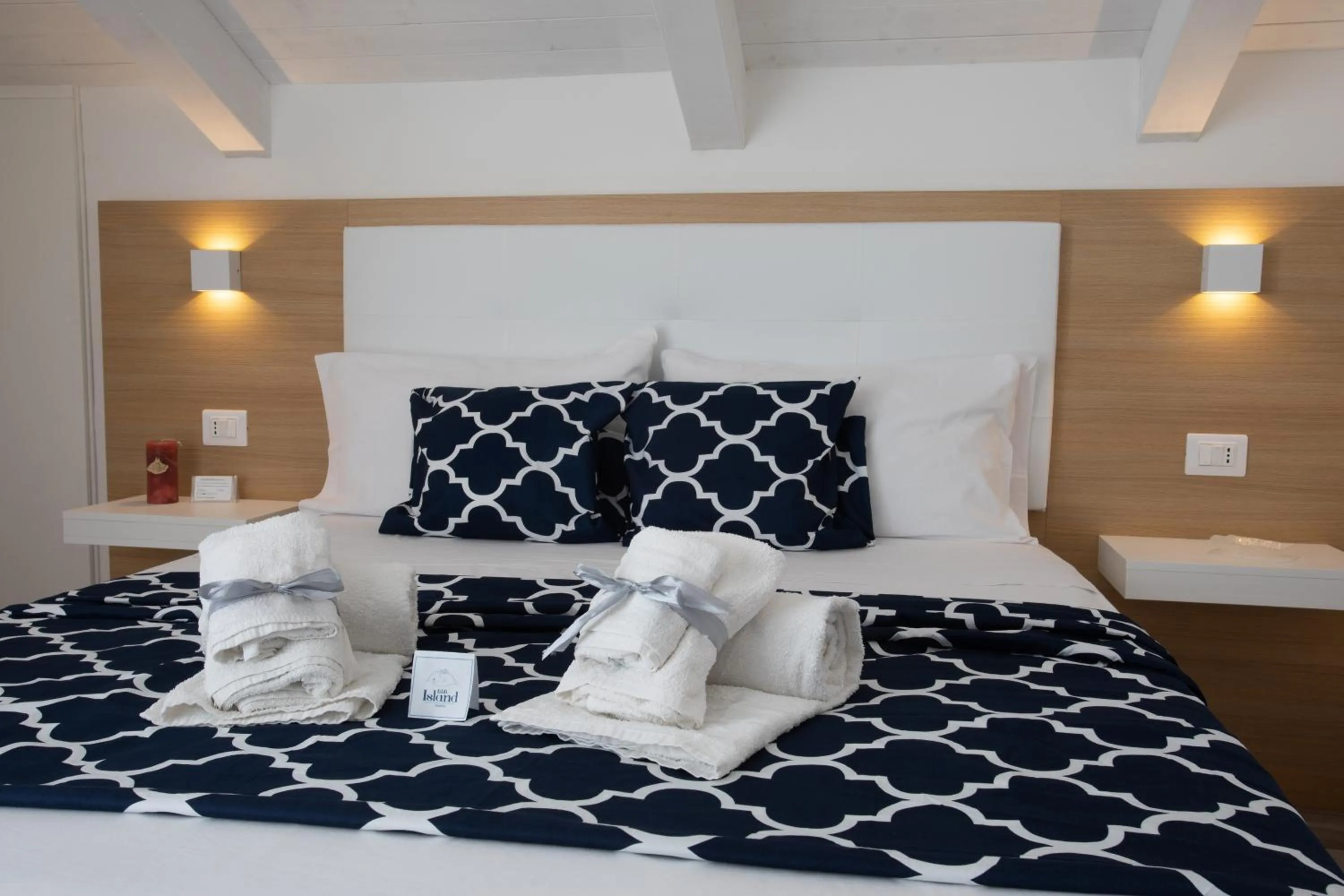 Bed in B&B Island Tropea -Sea View Rooms & Suites-