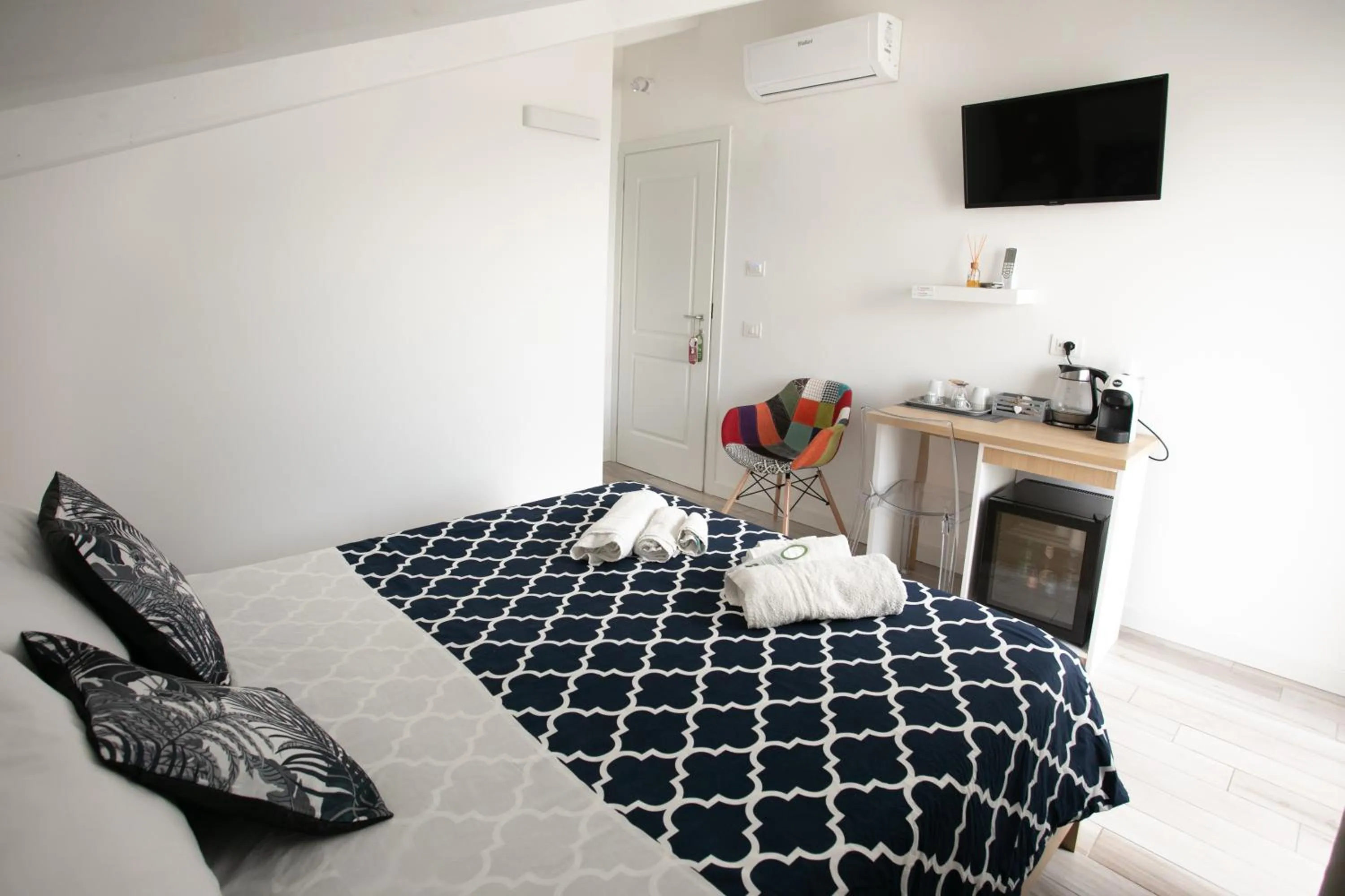 Bed in B&B Island Tropea -Sea View Rooms & Suites-