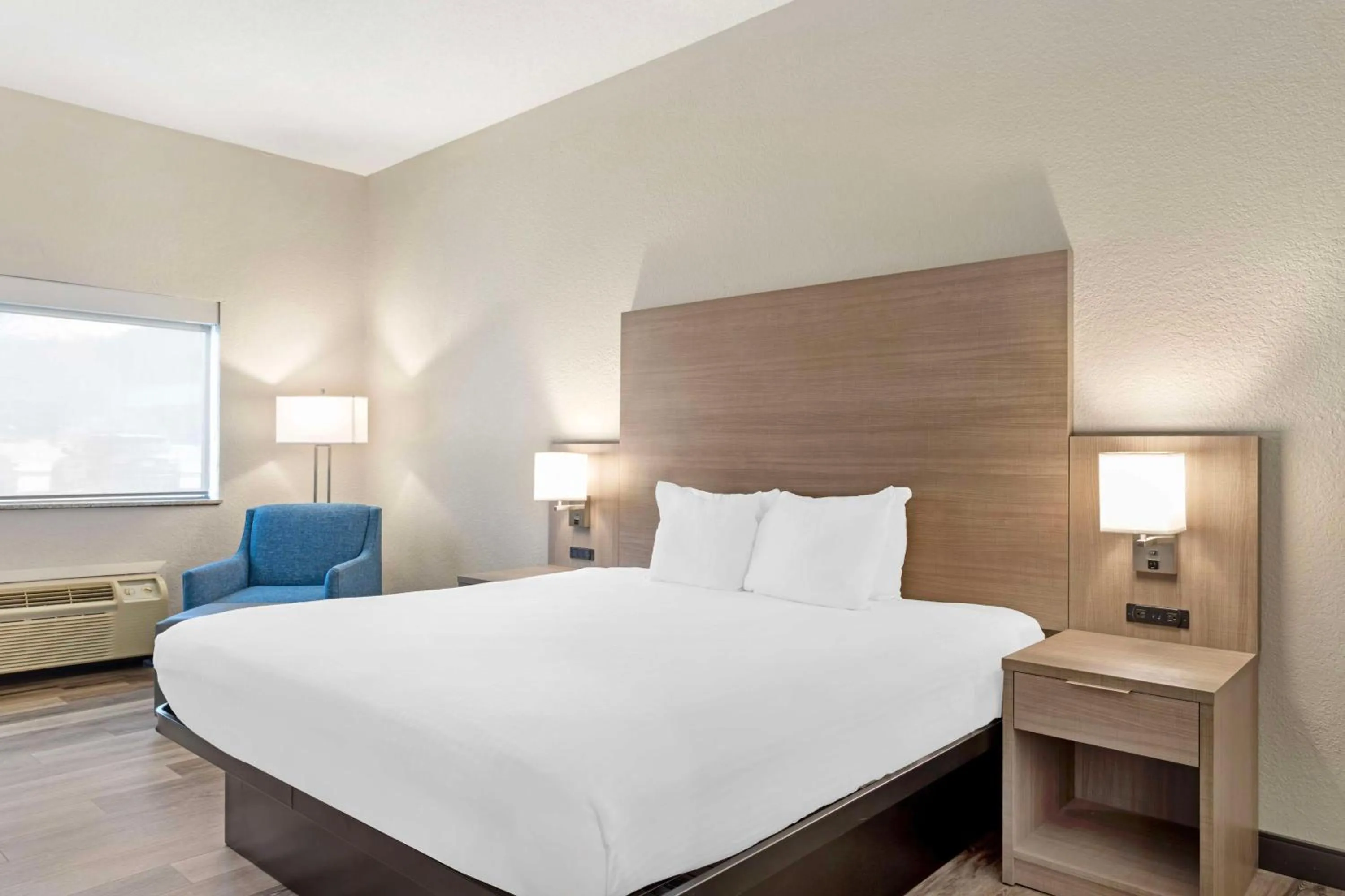 Bedroom, Bed in Best Western of Wise