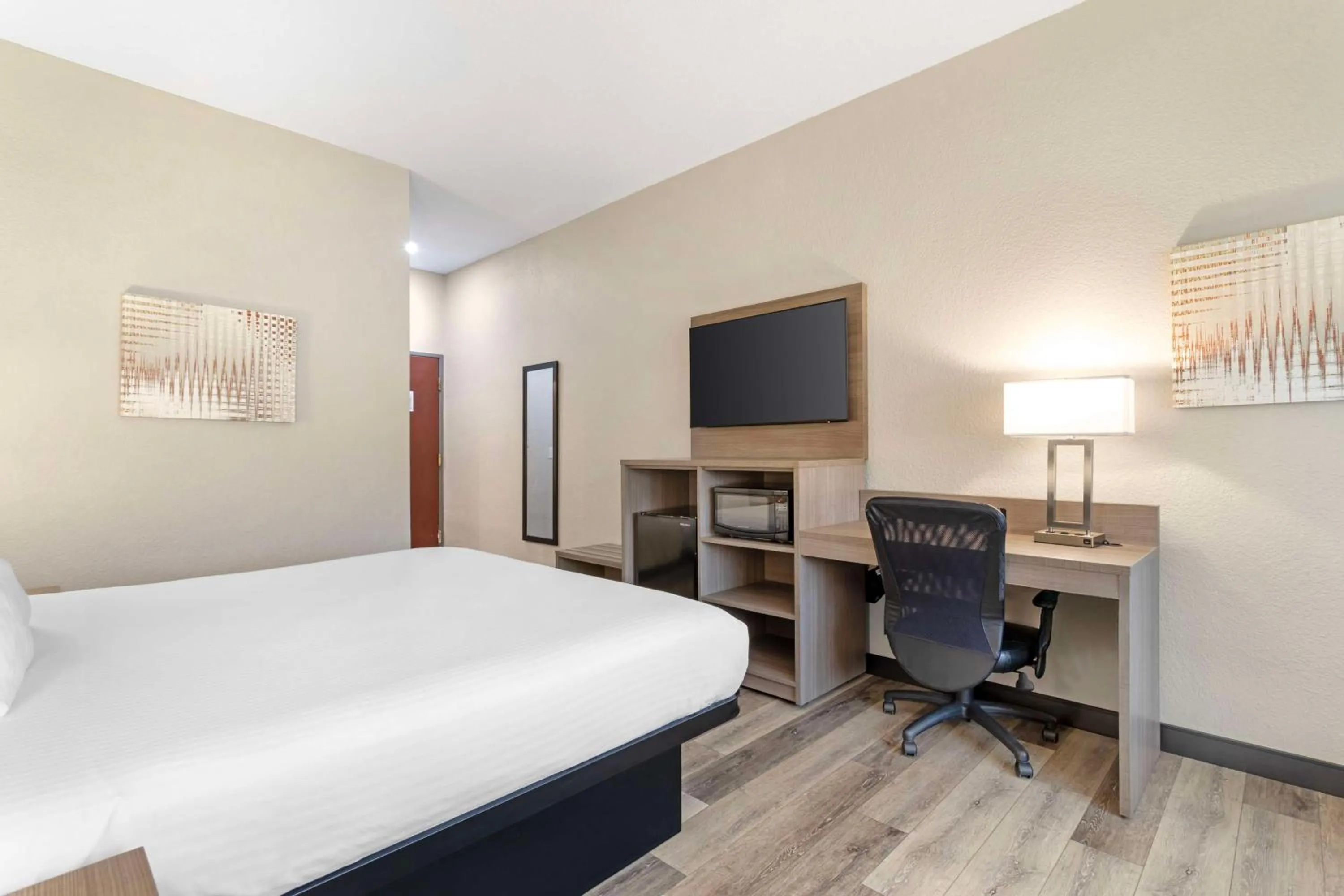 Bedroom, Bed in Best Western of Wise