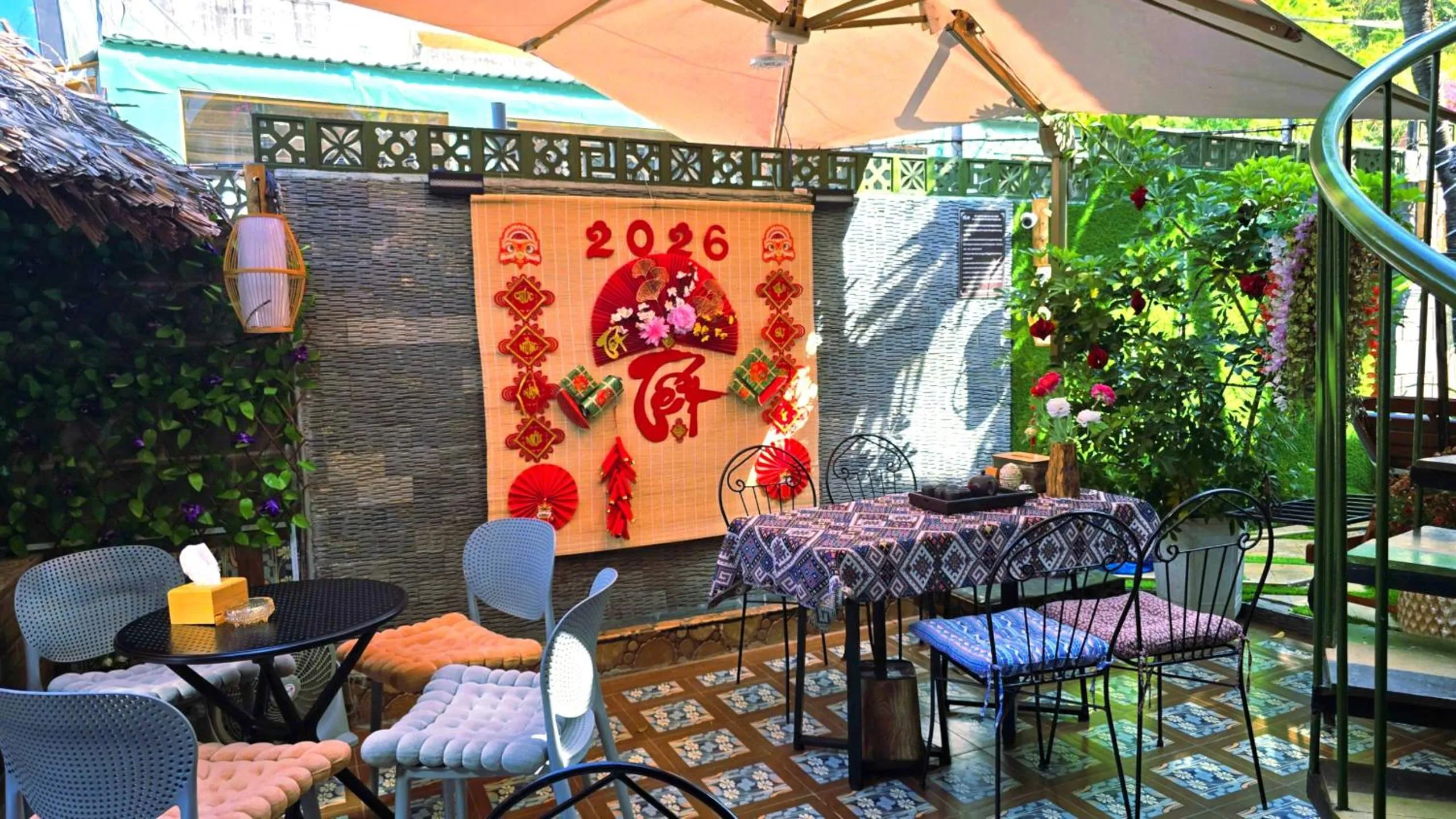 Restaurant/places to eat in Mi Lan Boutique Resort