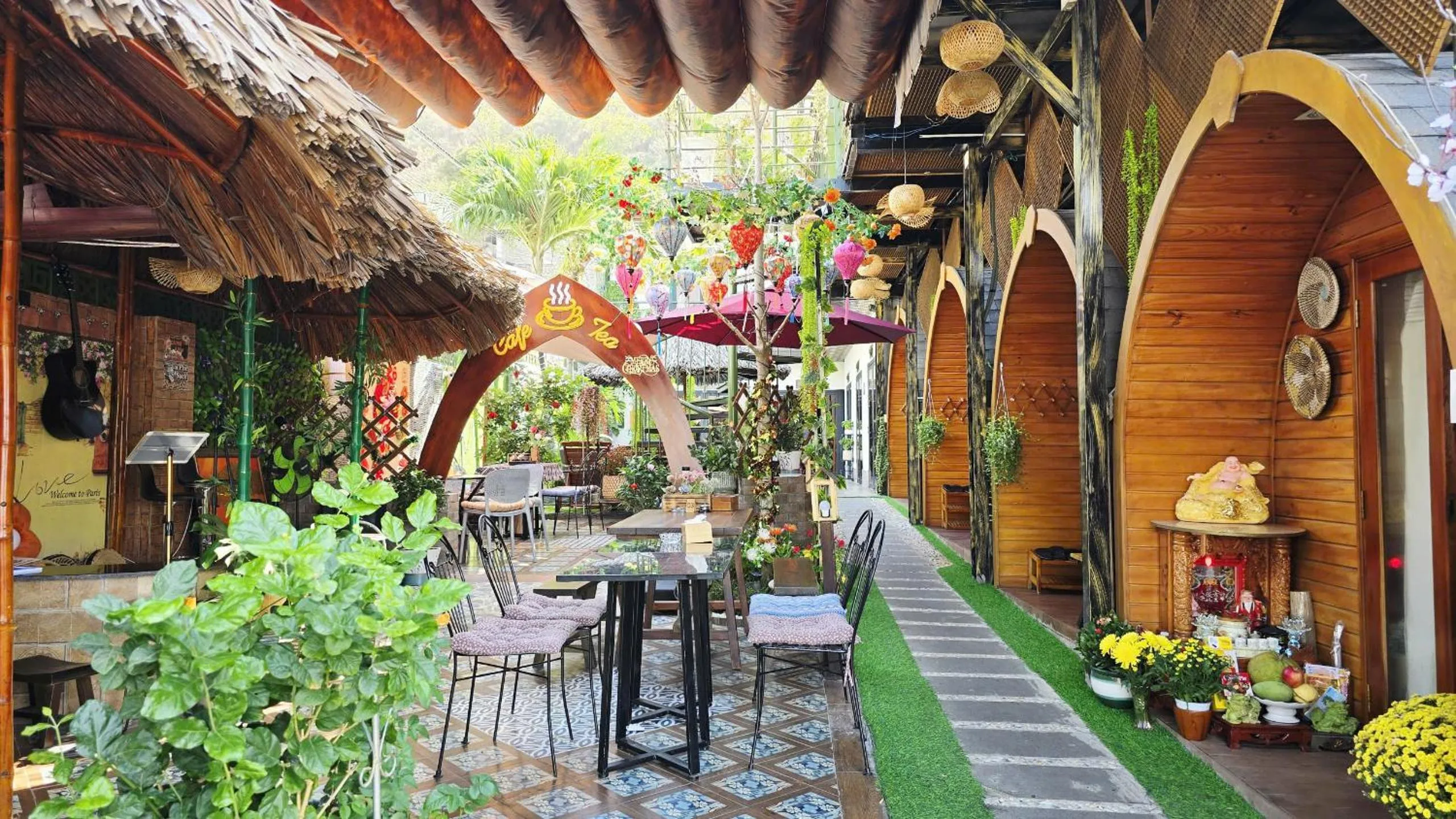 Restaurant/places to eat in Mi Lan Boutique Resort