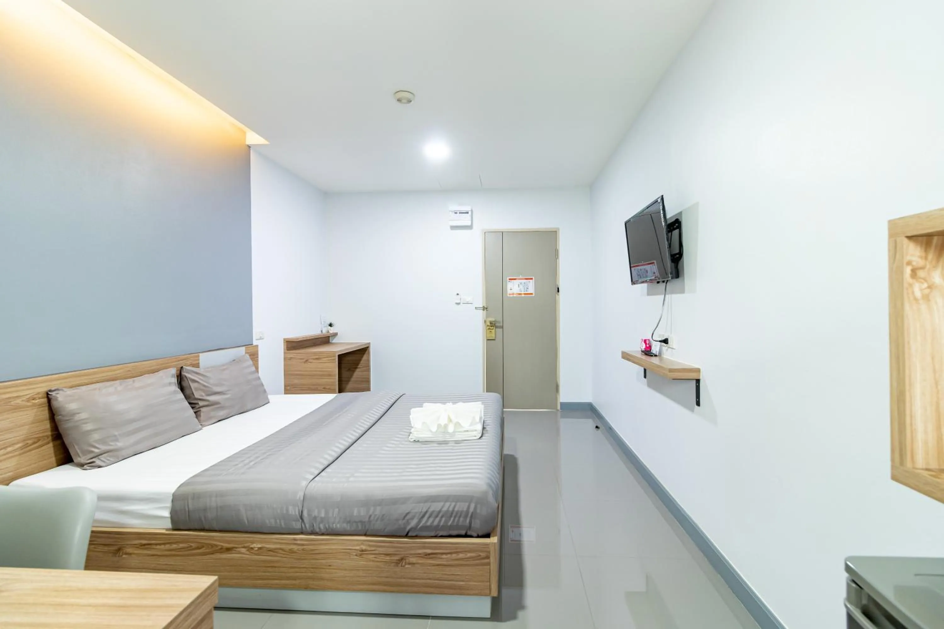 Bedroom, Bed in BeWish Residence Bangphlat