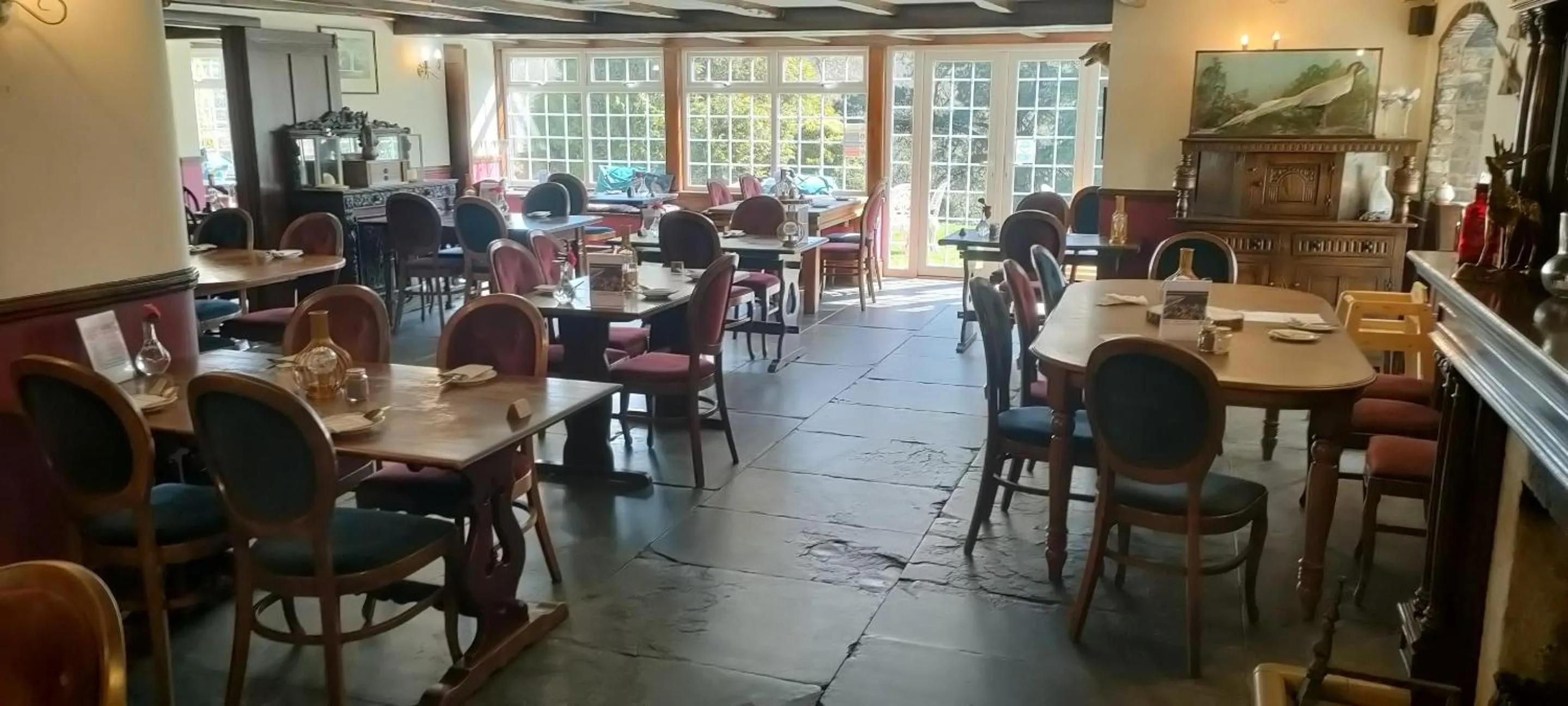 Dining area in Great Trethew Hotel - Self Catering Lodges - Bar & Restaurant
