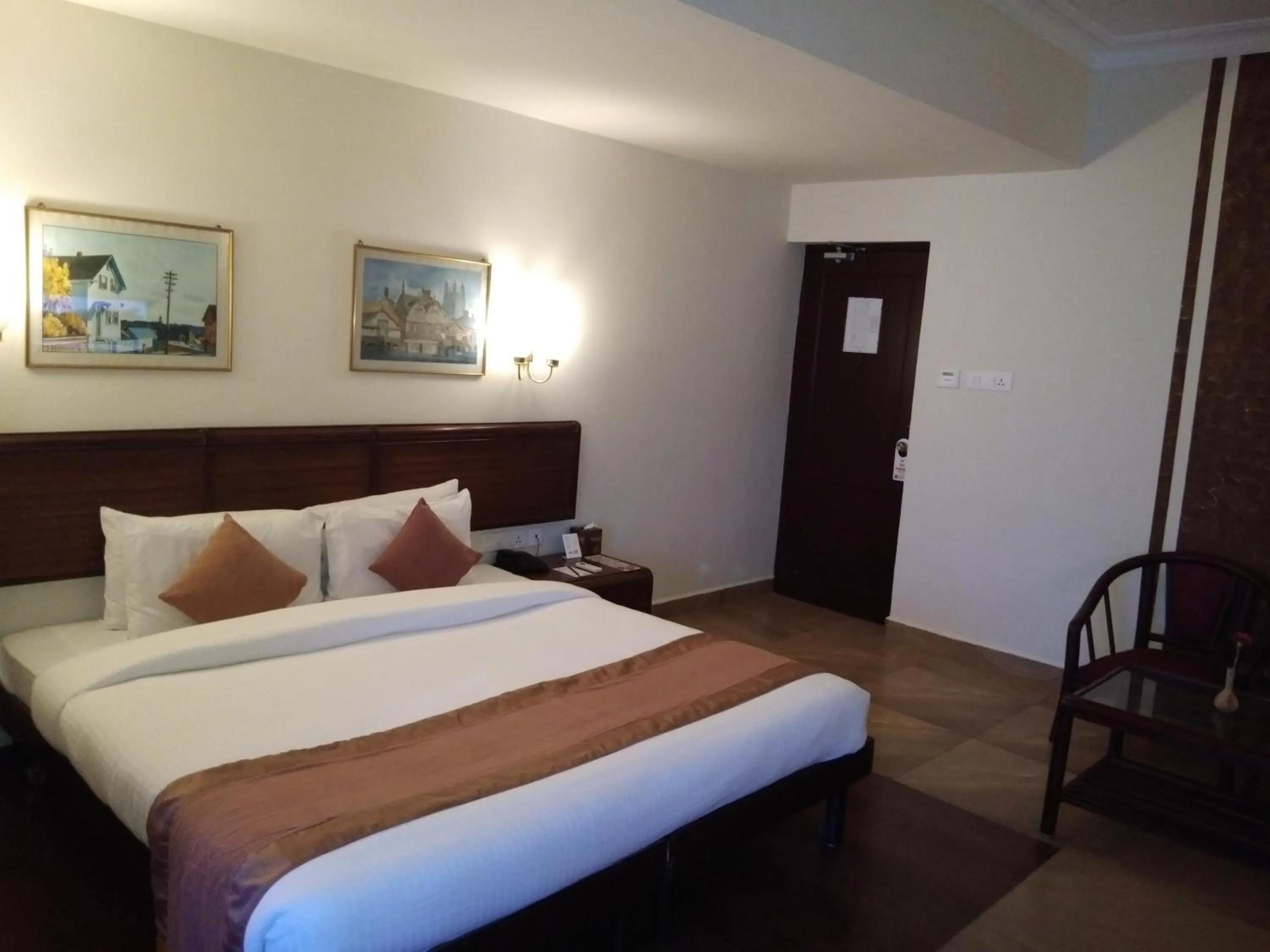 Bedroom, Bed in Yuvarani Residency