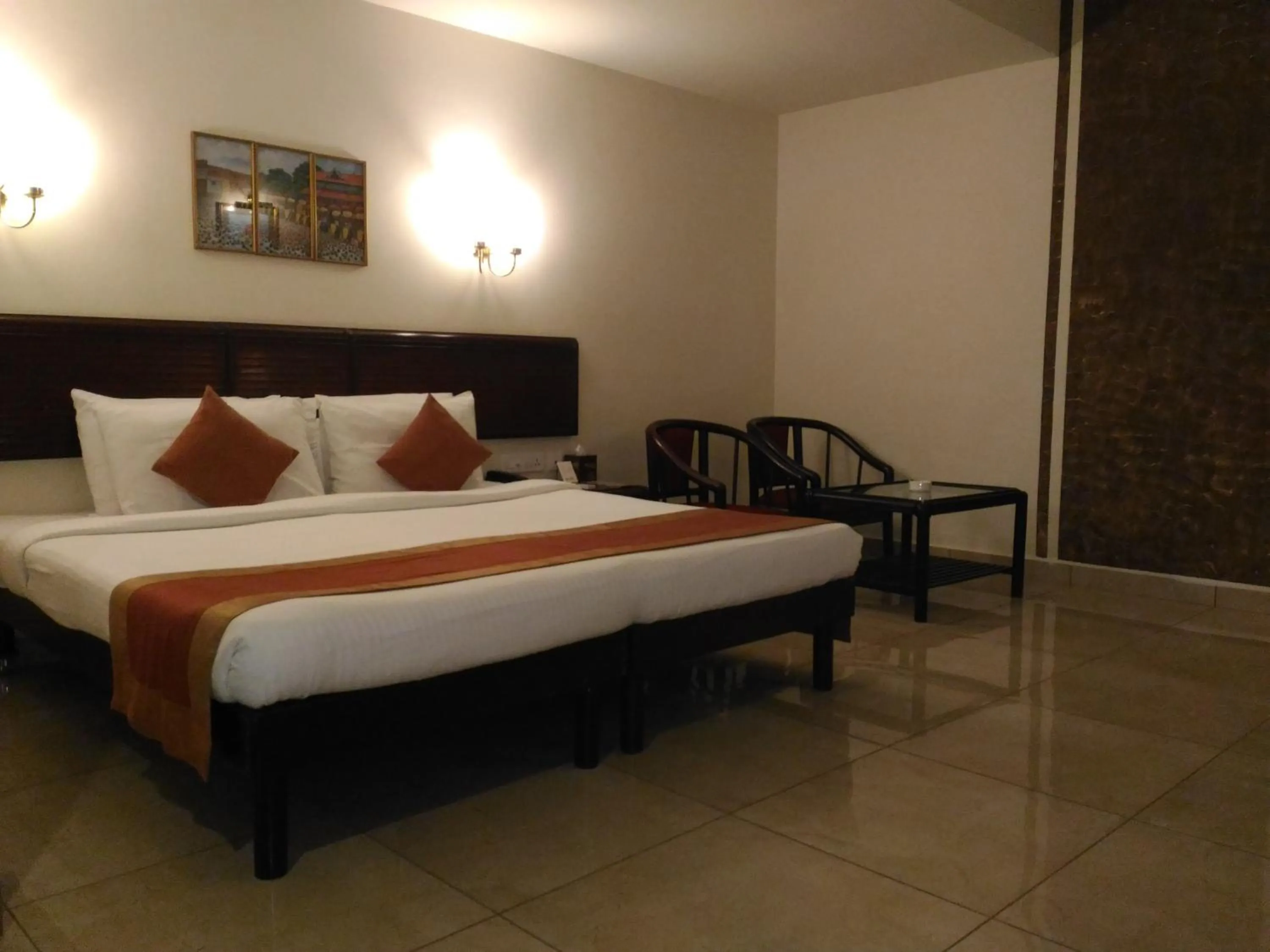 Bedroom, Bed in Yuvarani Residency