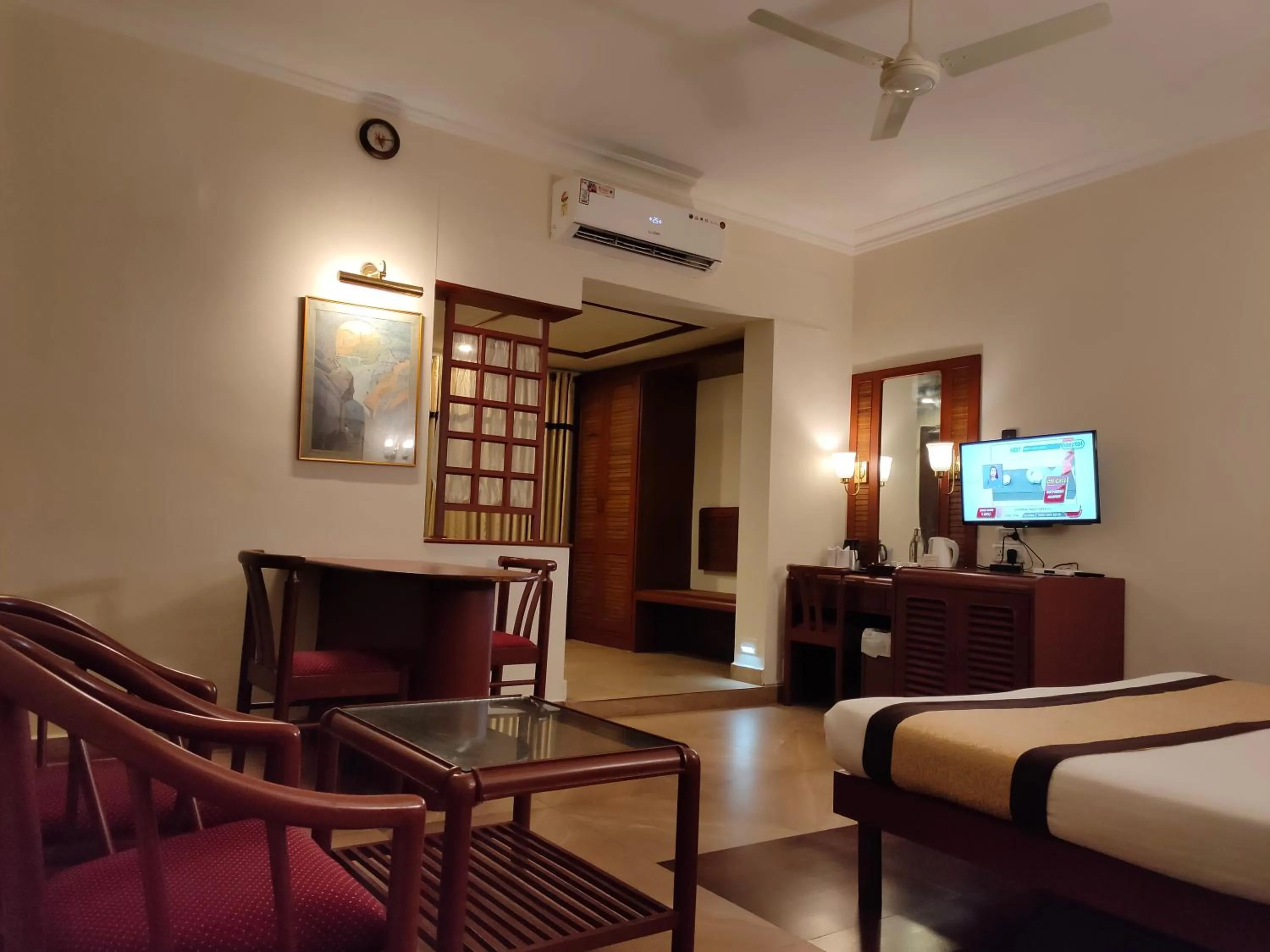 Bedroom in Yuvarani Residency