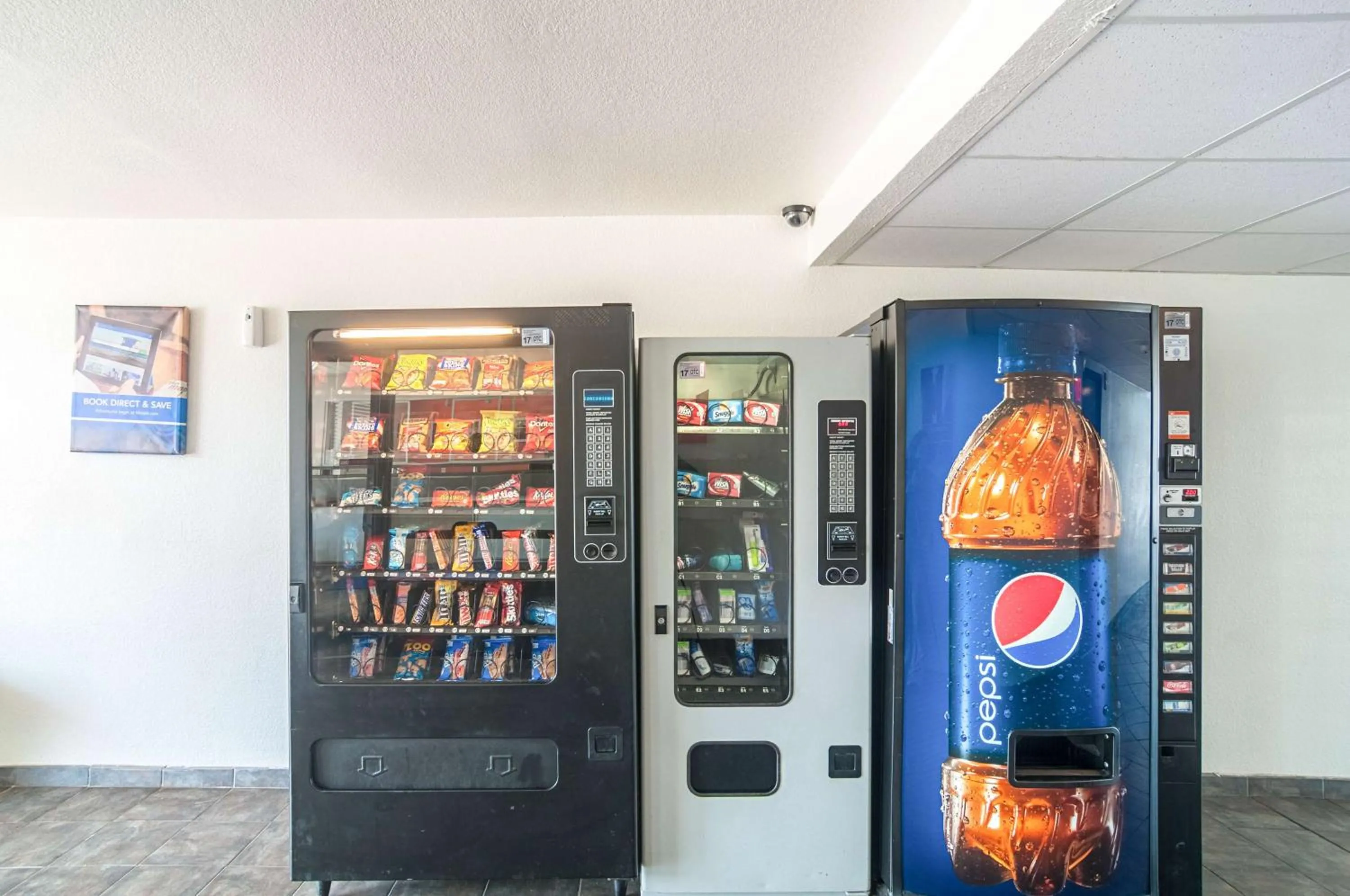 vending machine in Motel 6-Oklahoma City, OK - South