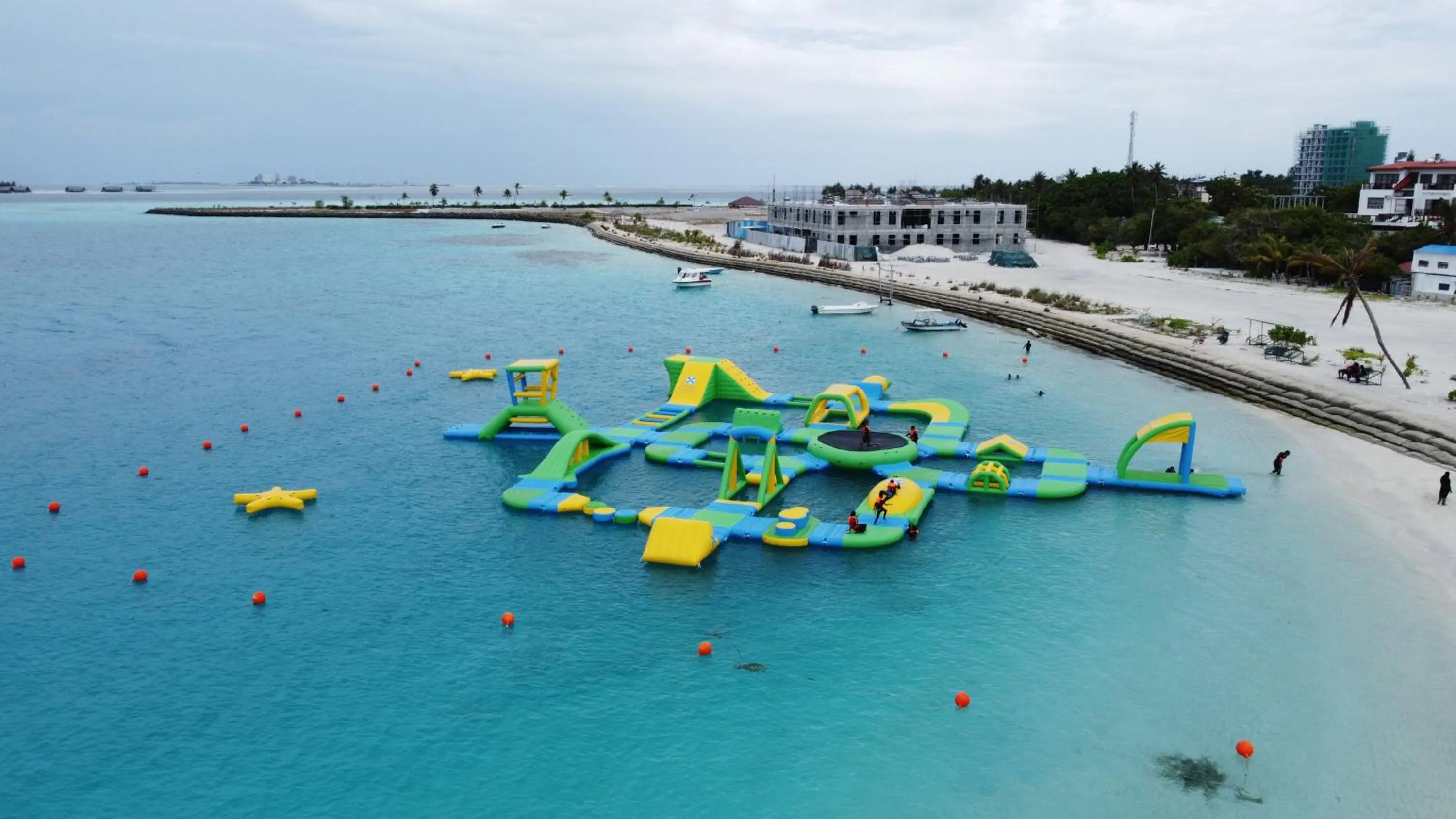 Aqua park in Moodhumaa Inn