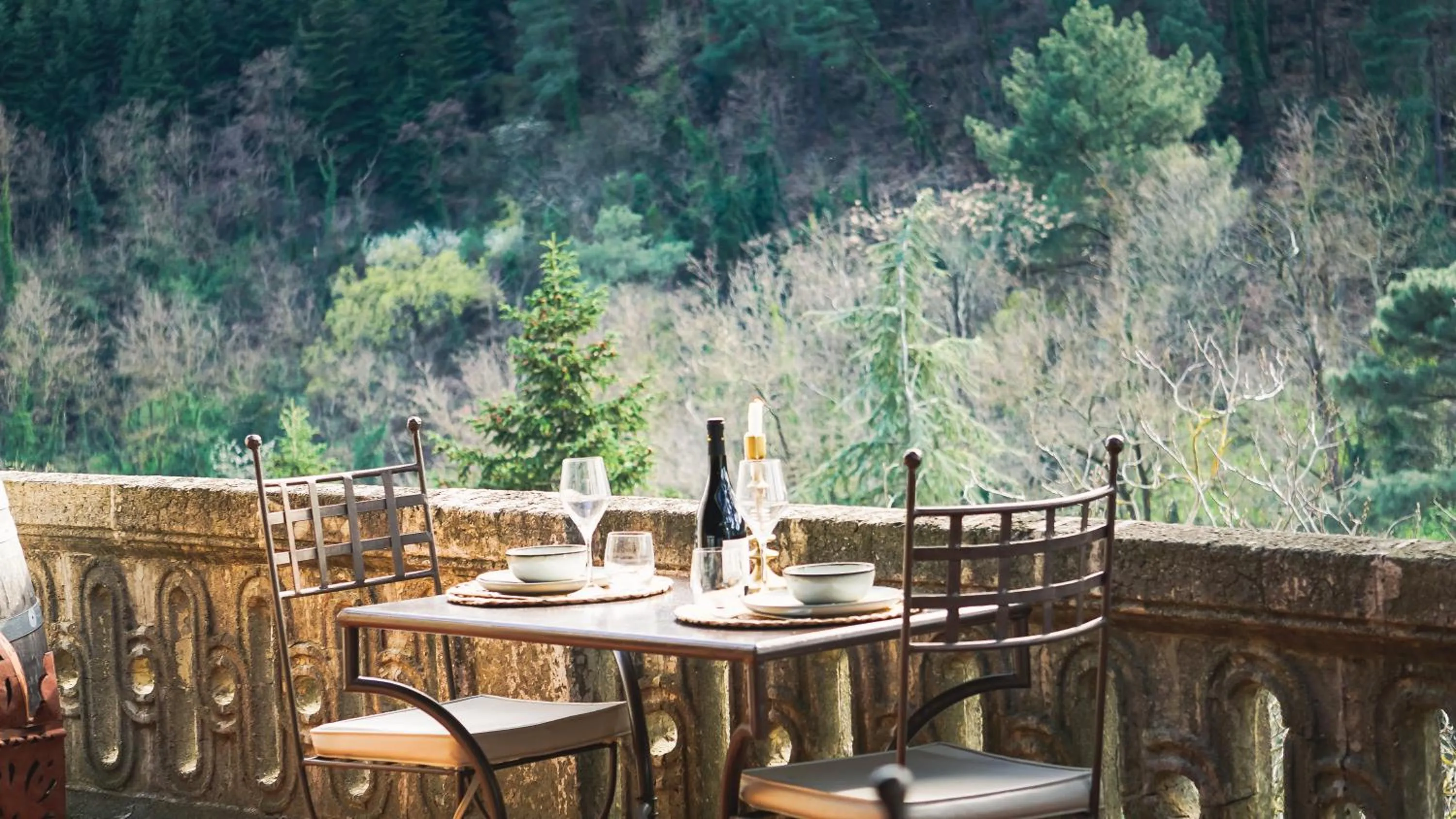 Meals in Le Mas Fraissinet