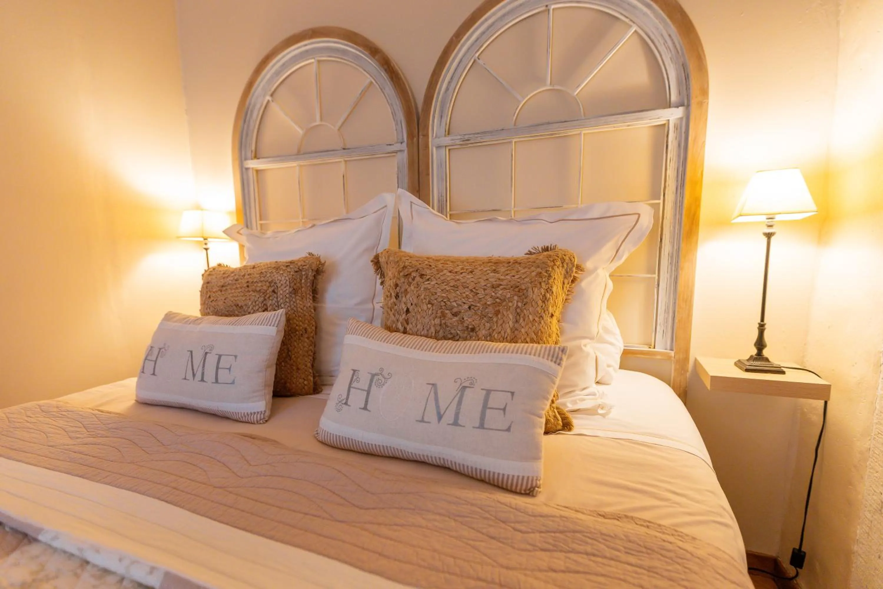 Bed in Le Mas Fraissinet