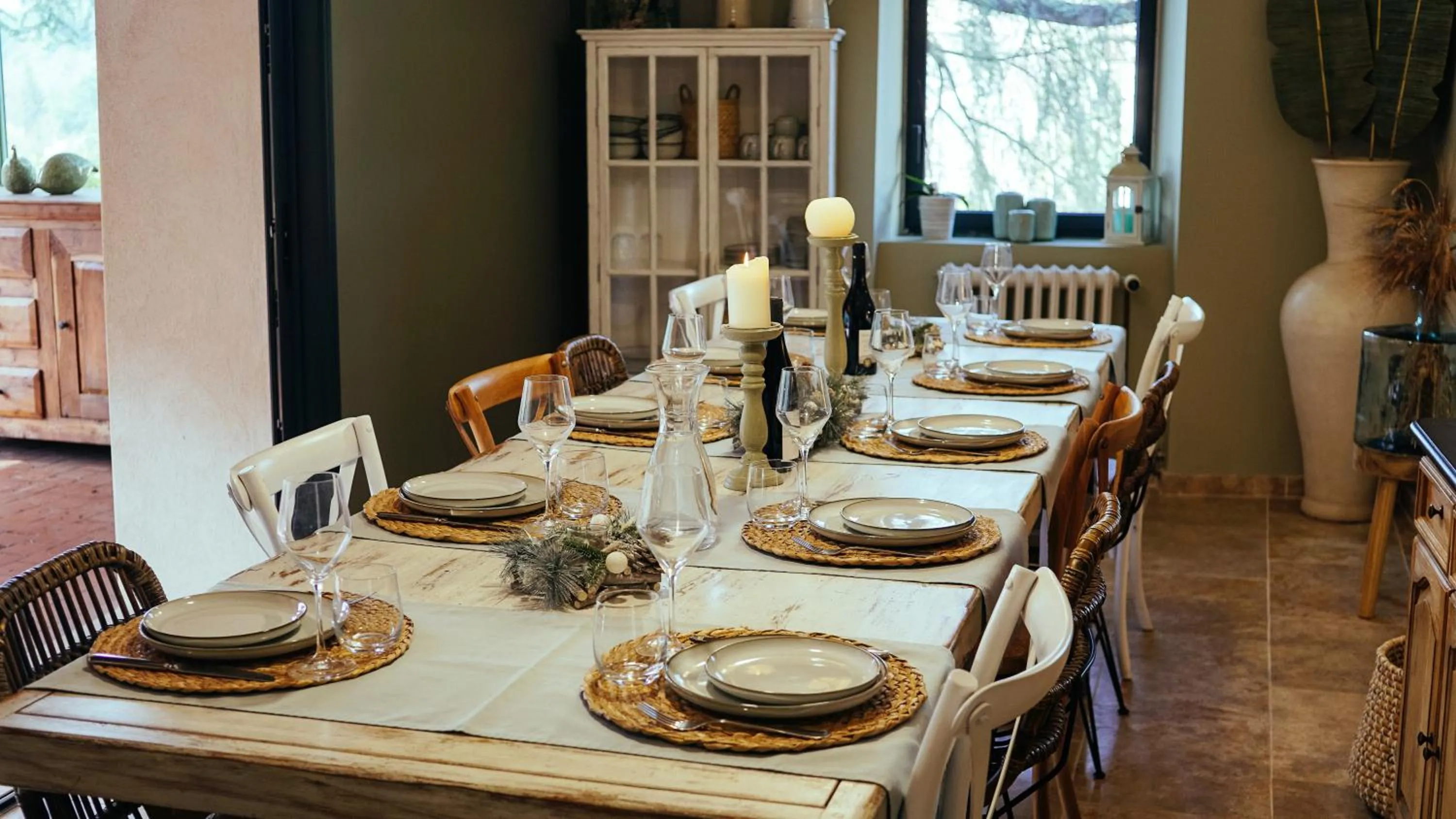 Restaurant/places to eat in Le Mas Fraissinet