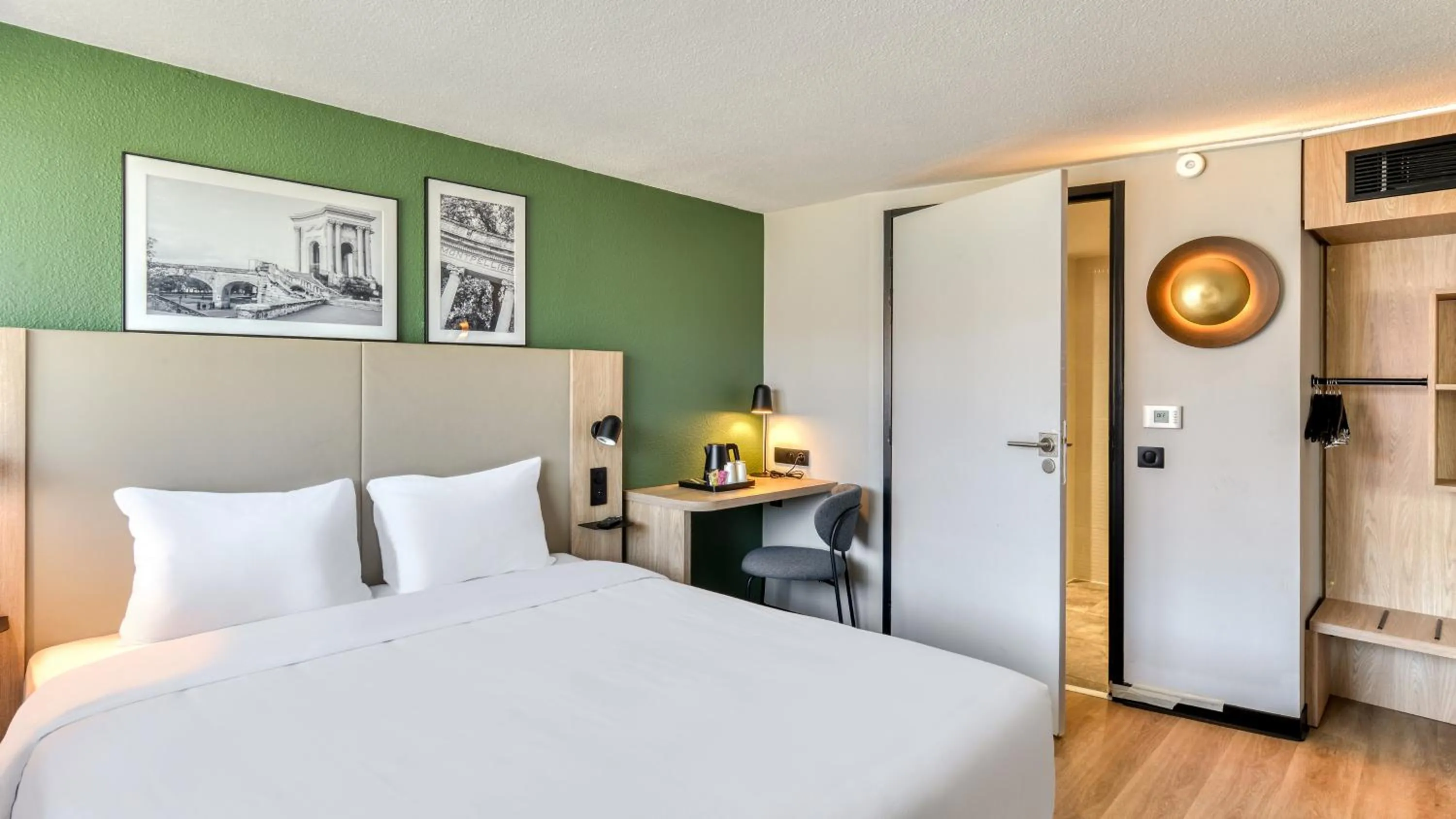 Bed in Campanile Biarritz