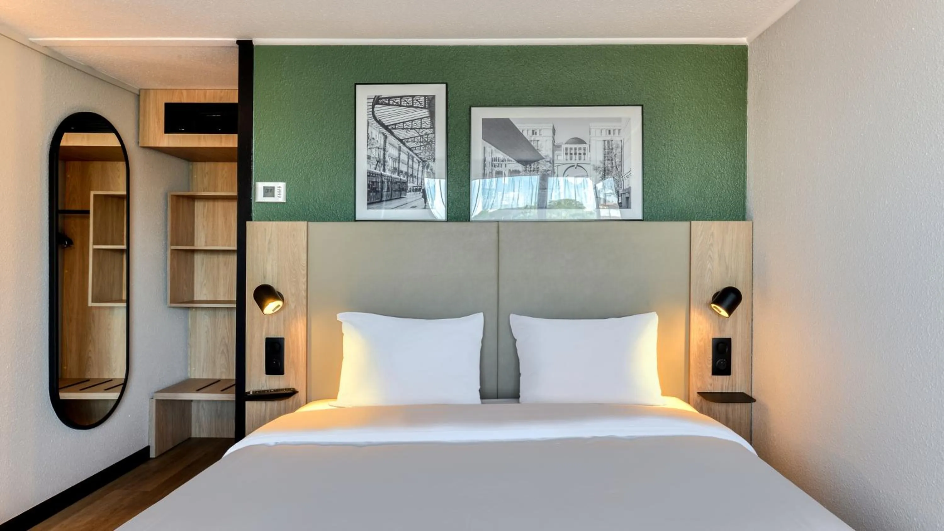 Bed in Campanile Biarritz