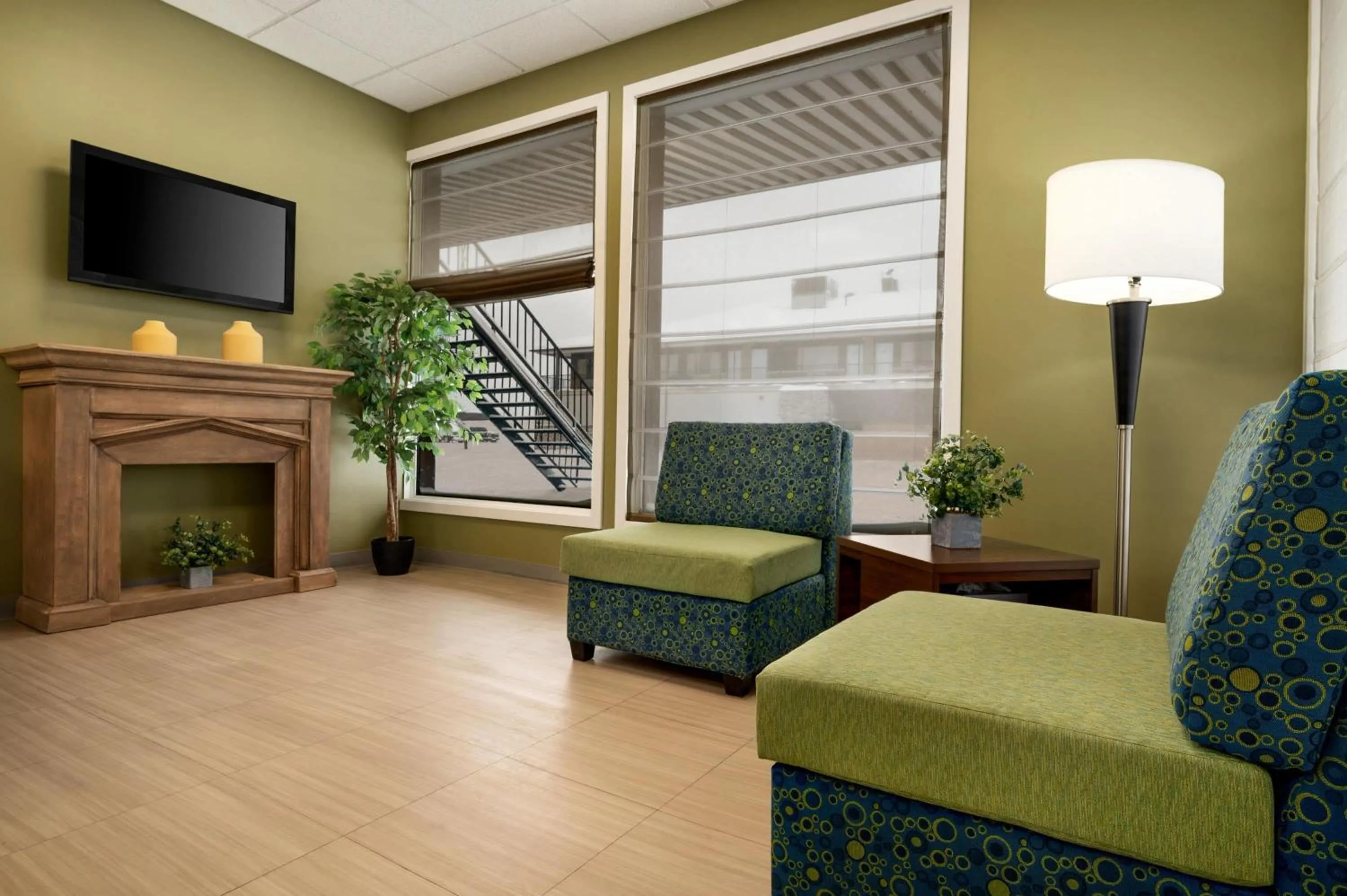 Lobby or reception in Super 8 by Wyndham Hearst ON