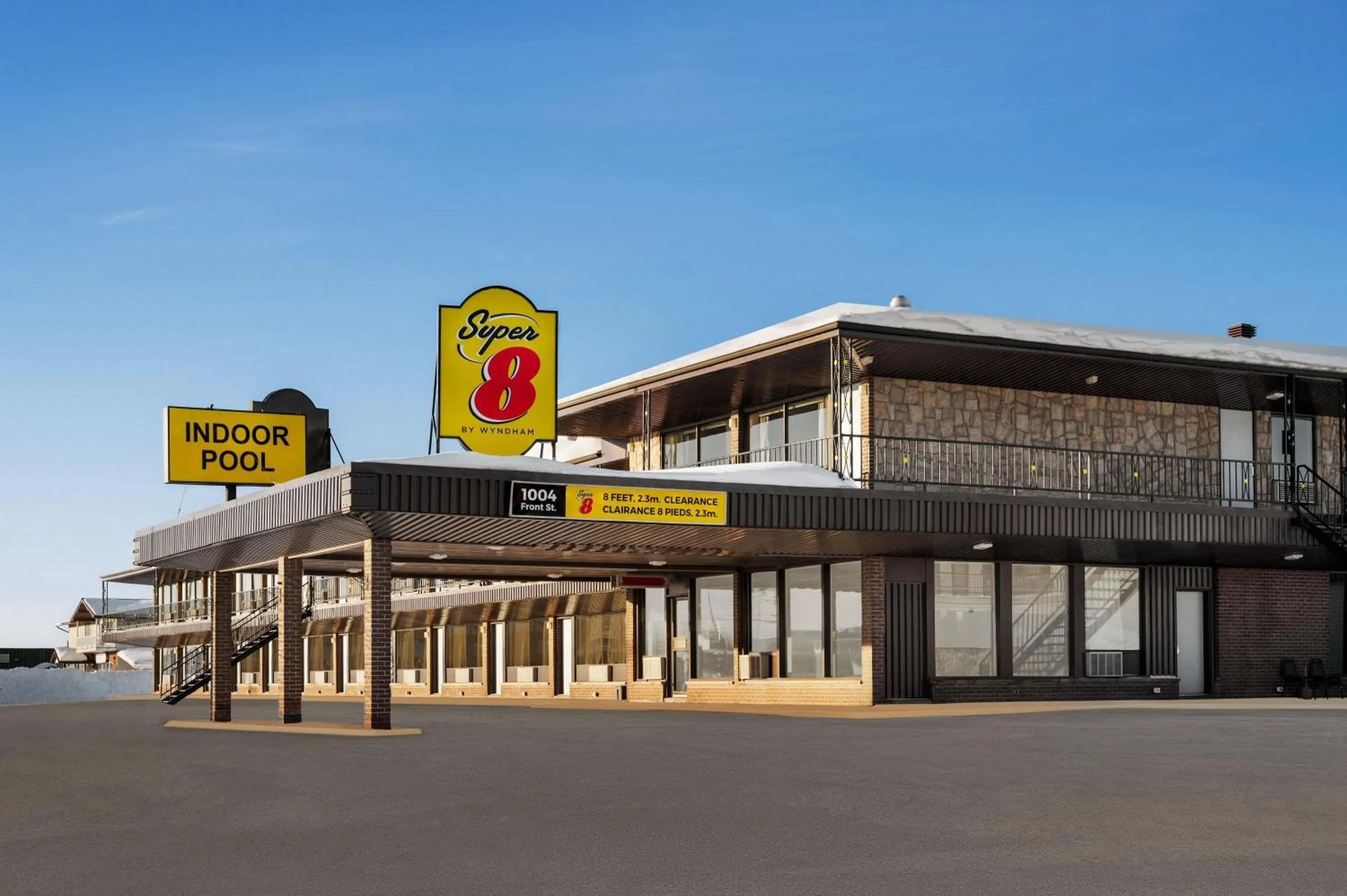 Property building in Super 8 by Wyndham Hearst ON