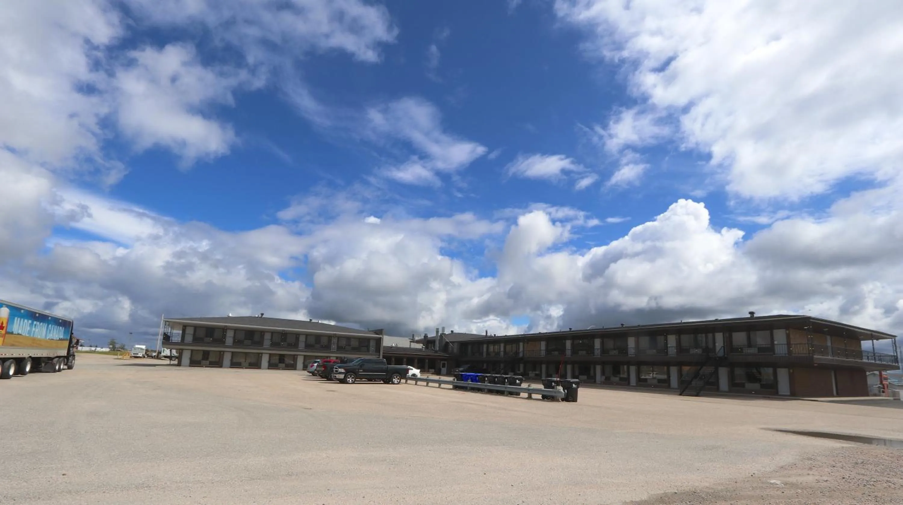 Property building in Super 8 by Wyndham Hearst ON