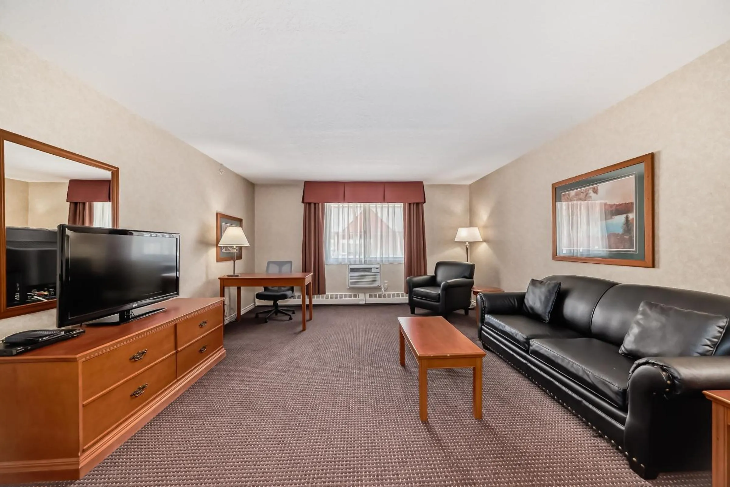 Photo of the whole room in Stony Plain Inn & Suites