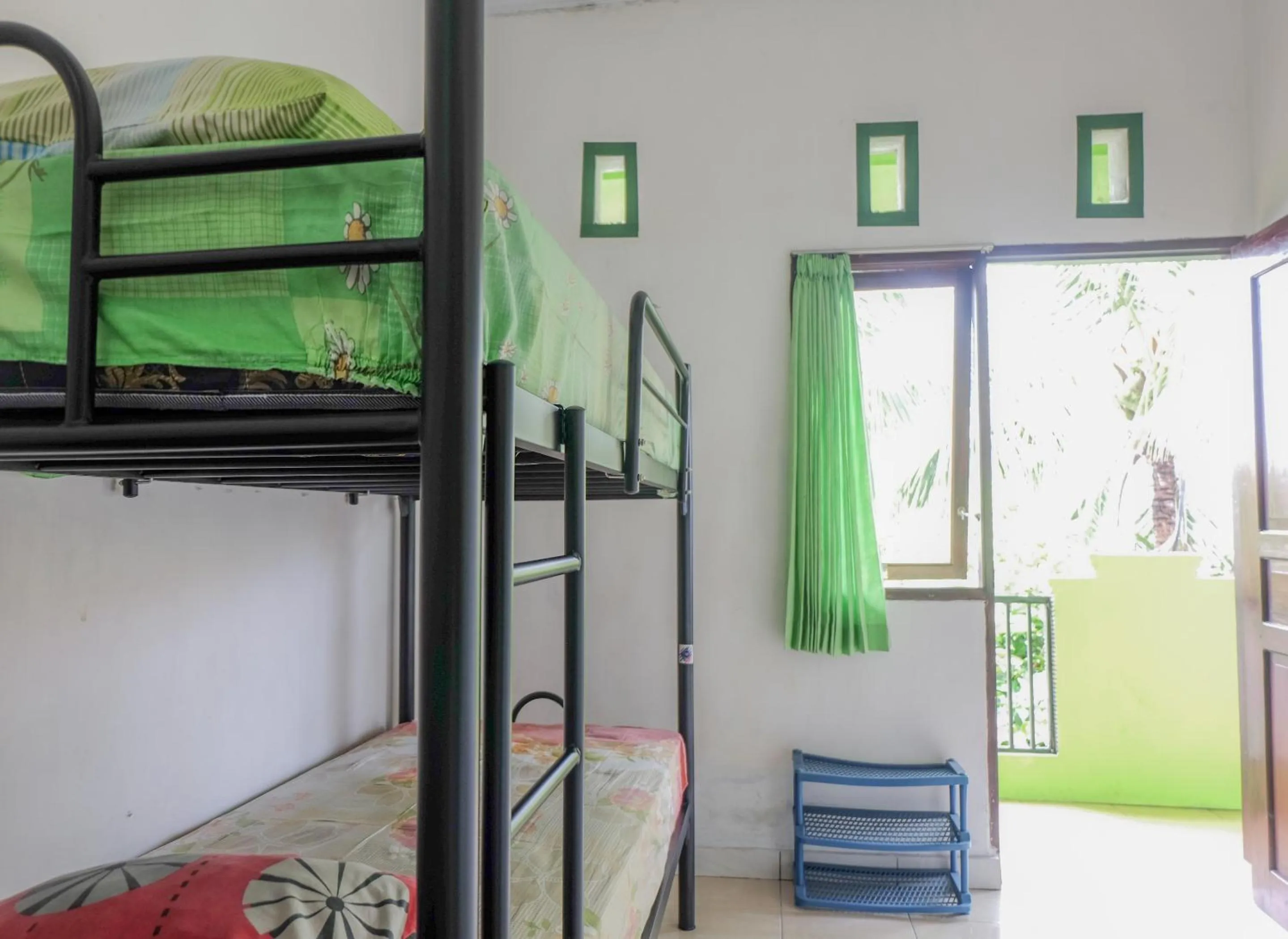 bunk bed, Bed in Umah Hijau Tabanan