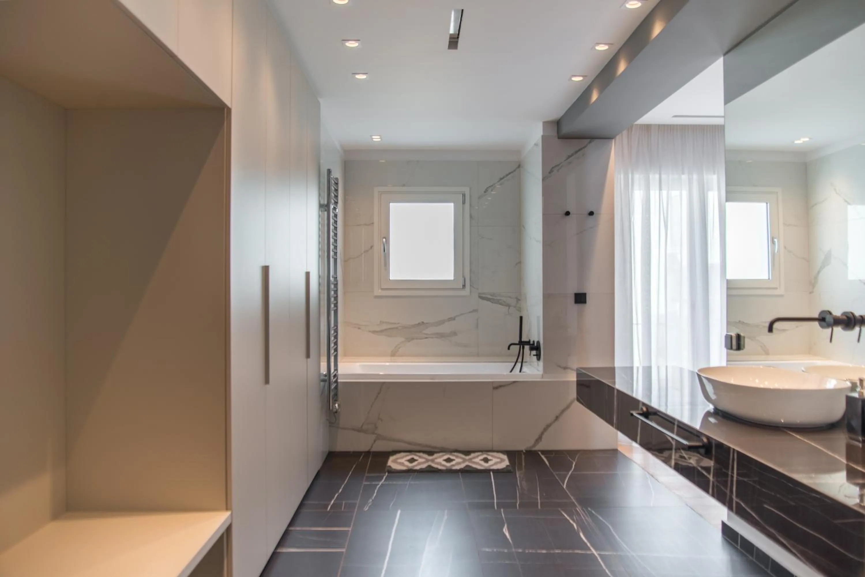 Bathroom in PINACOTA SUITES ATHENS