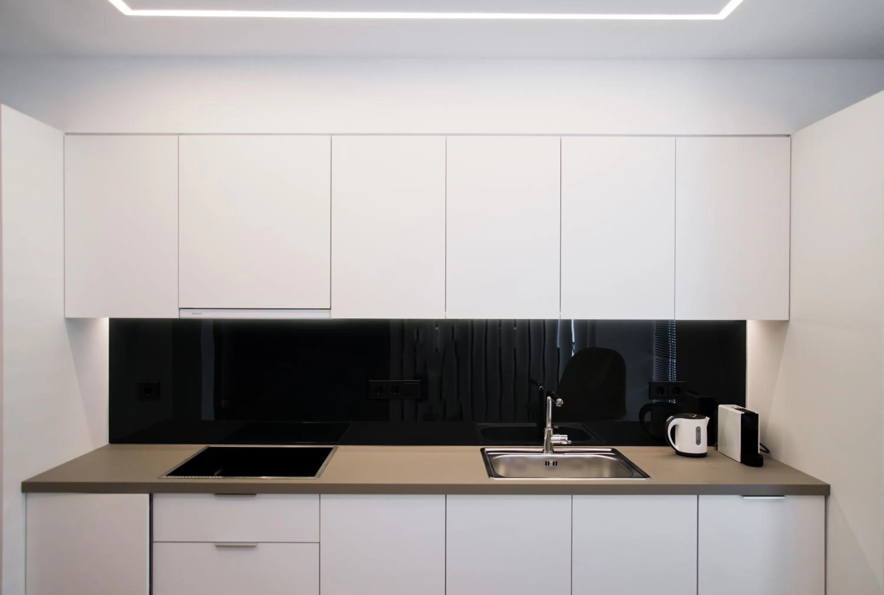 PINACOTA SUITES ATHENS