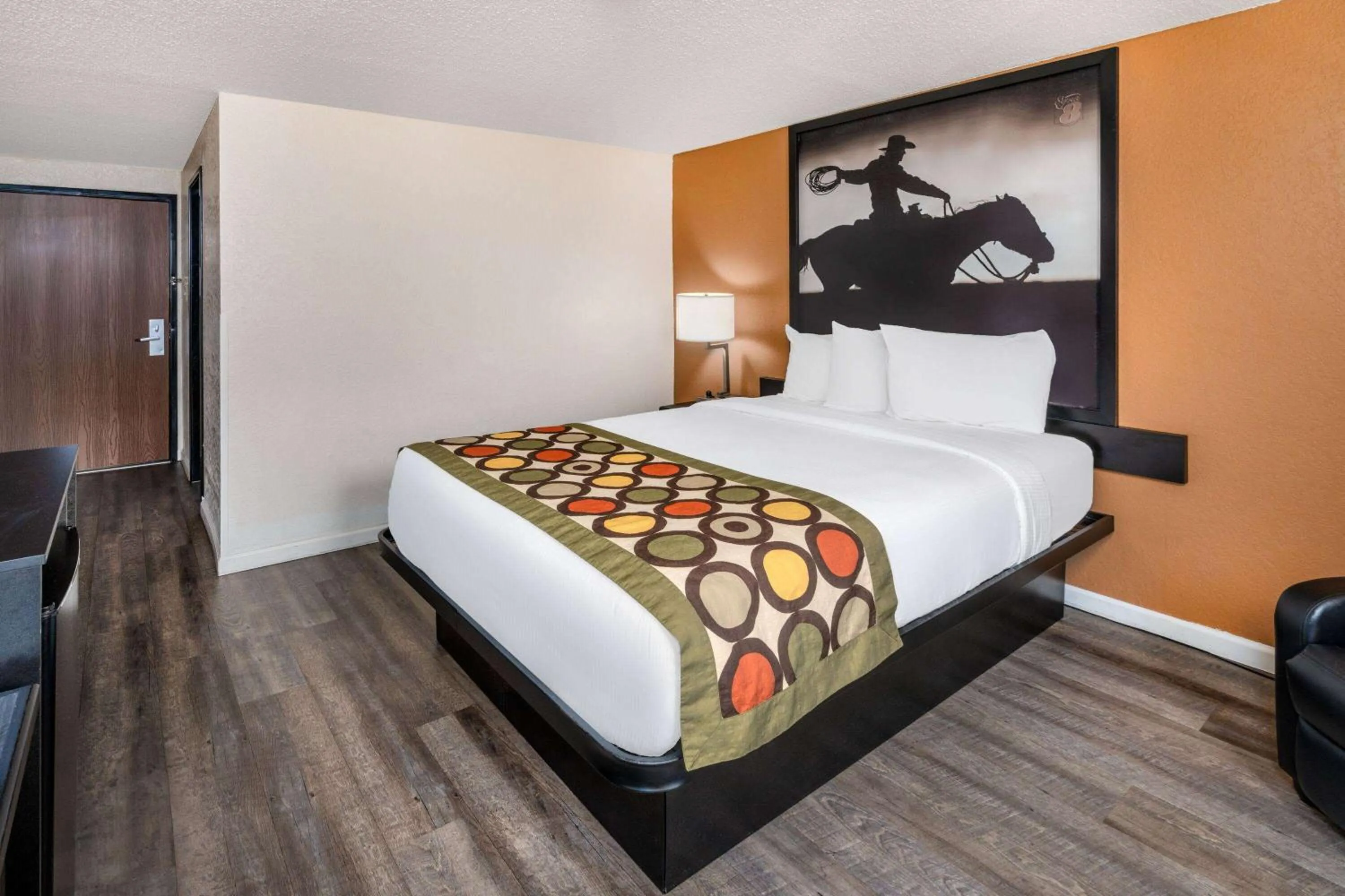 Photo of the whole room, Bed in Super 8 by Wyndham Cheyenne WY