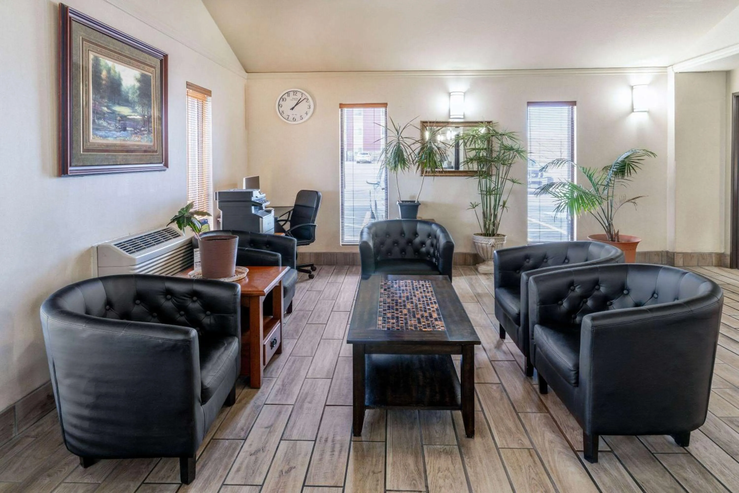 Lobby or reception in Super 8 by Wyndham Cheyenne WY