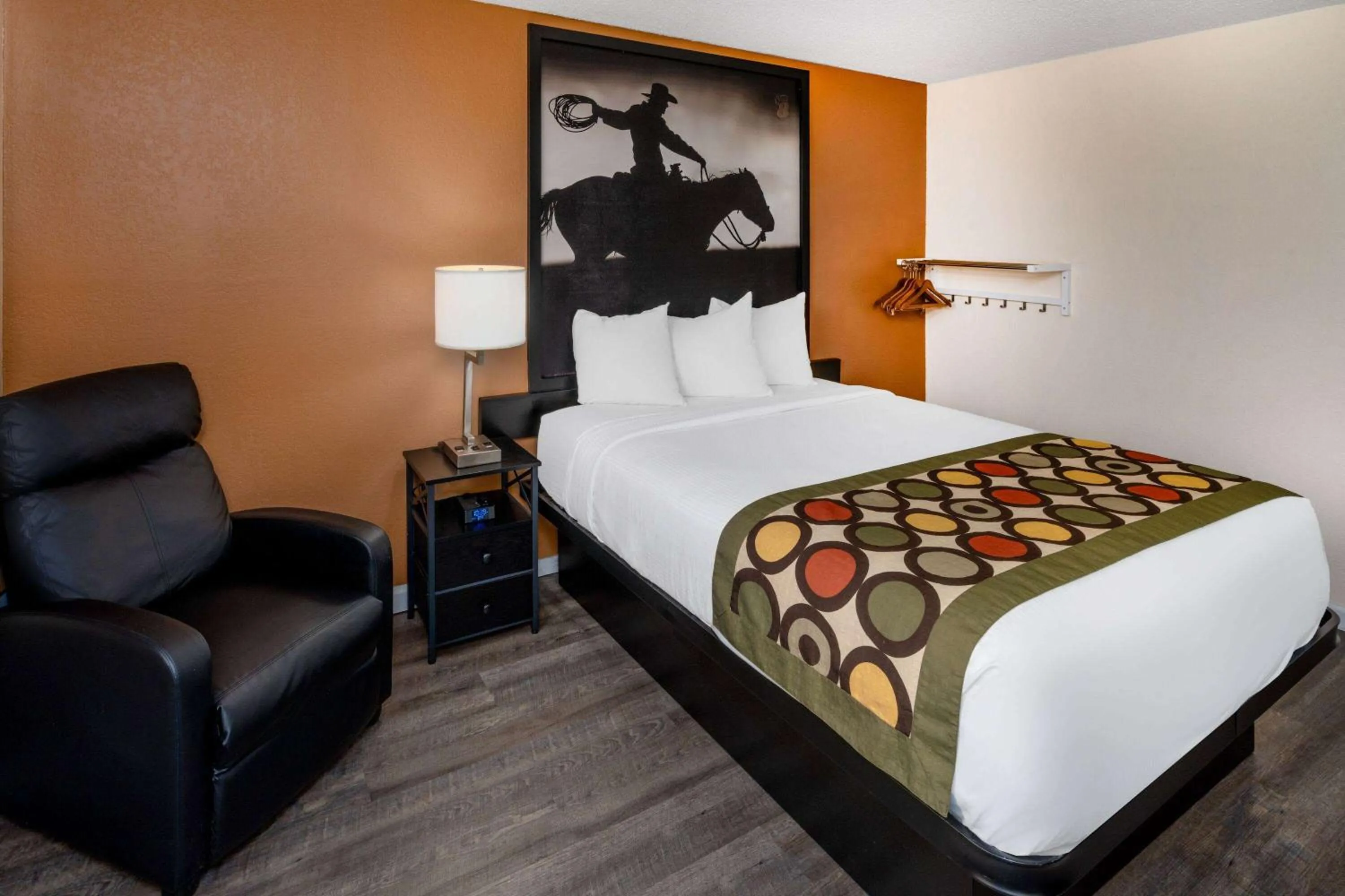 Photo of the whole room, Bed in Super 8 by Wyndham Cheyenne WY