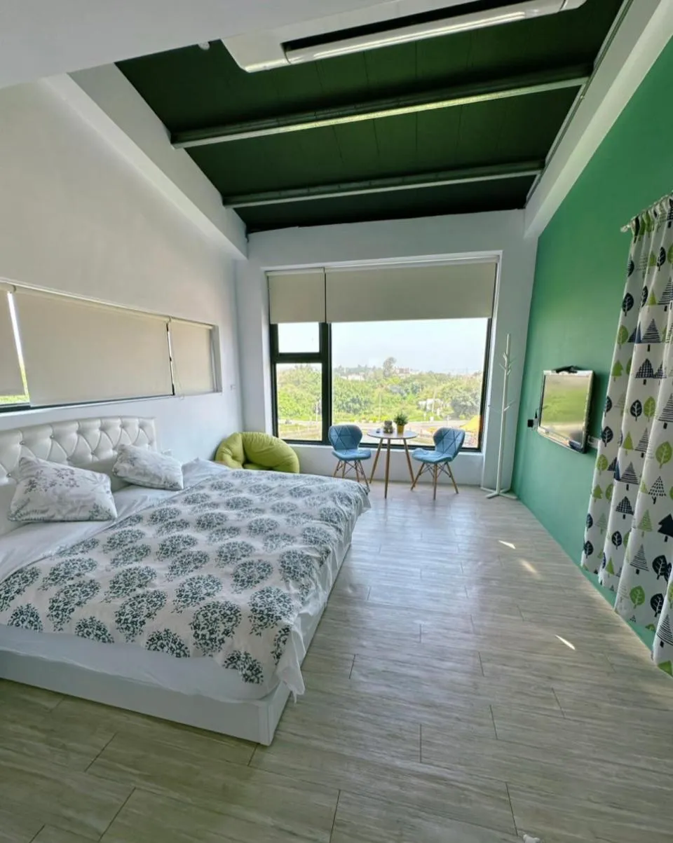 View (from property/room), Bed in 依山村驛Yishan Village