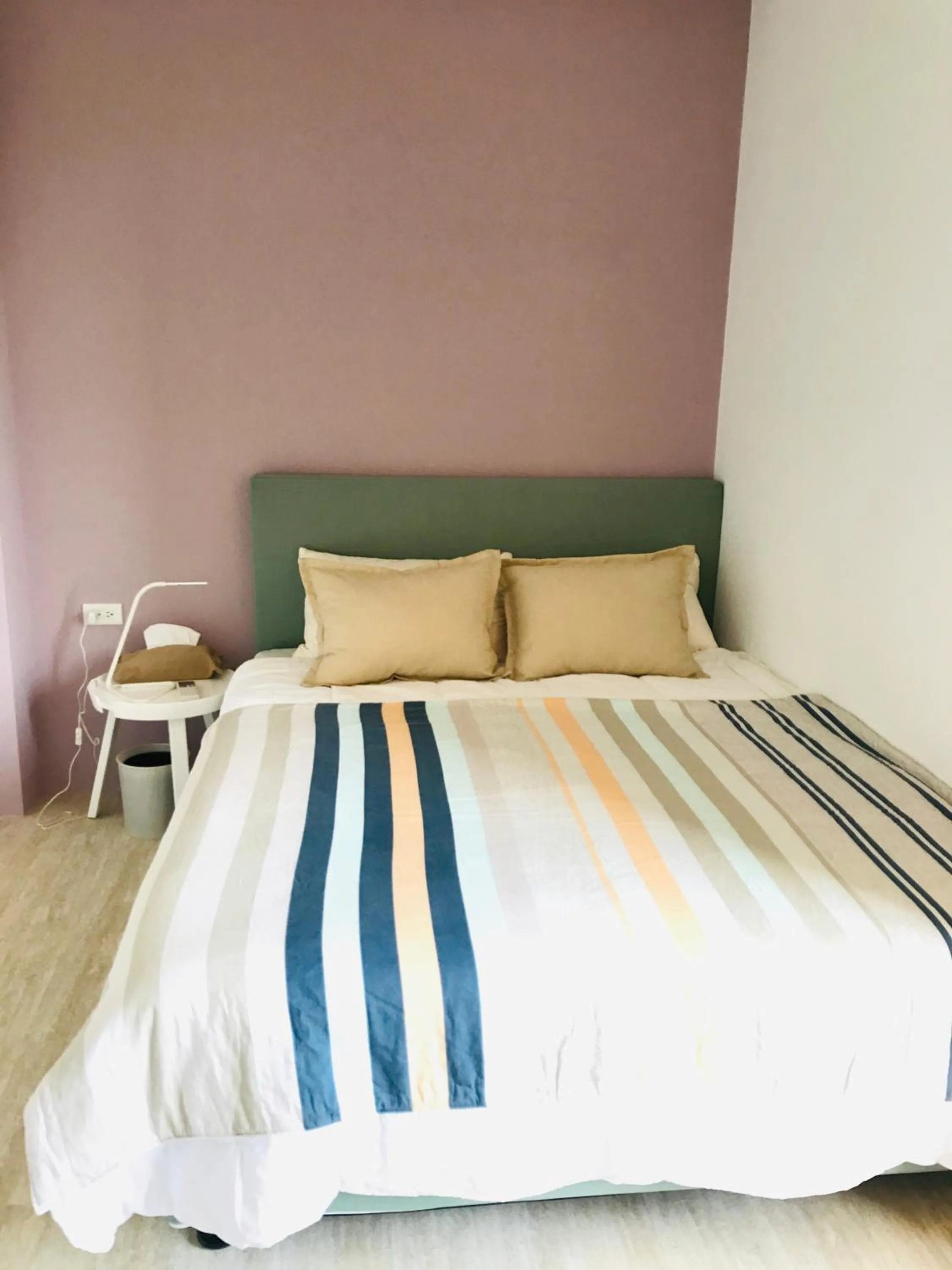 Bed in 依山村驛Yishan Village