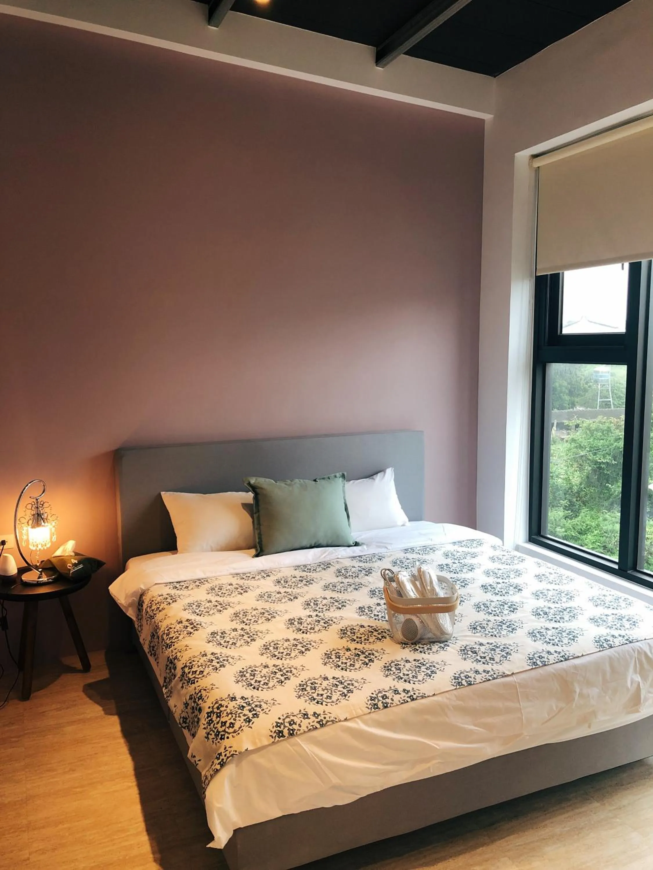 Bed in 依山村驛Yishan Village