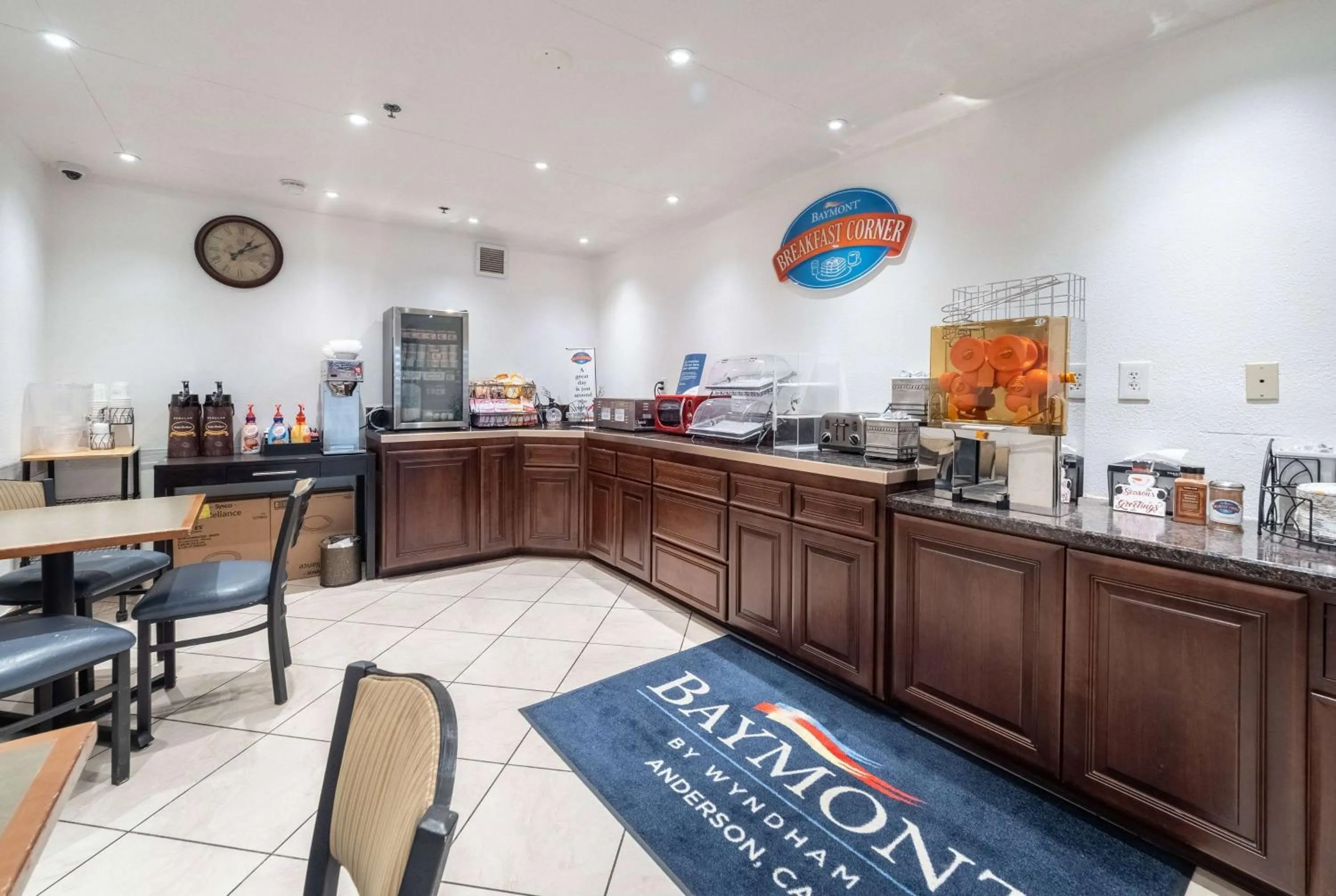 Breakfast in Baymont by Wyndham Anderson