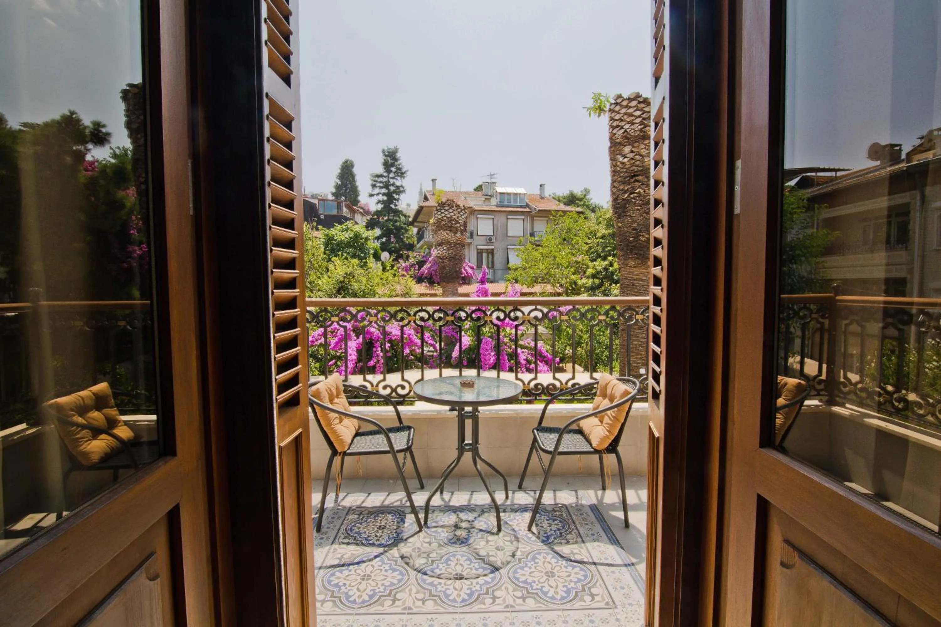Balcony/Terrace in No2 Hotel By Şükrü