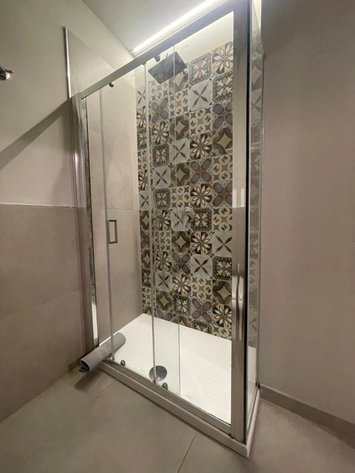 Shower in Casa D'Angiò -Manfredi Homes&Villas