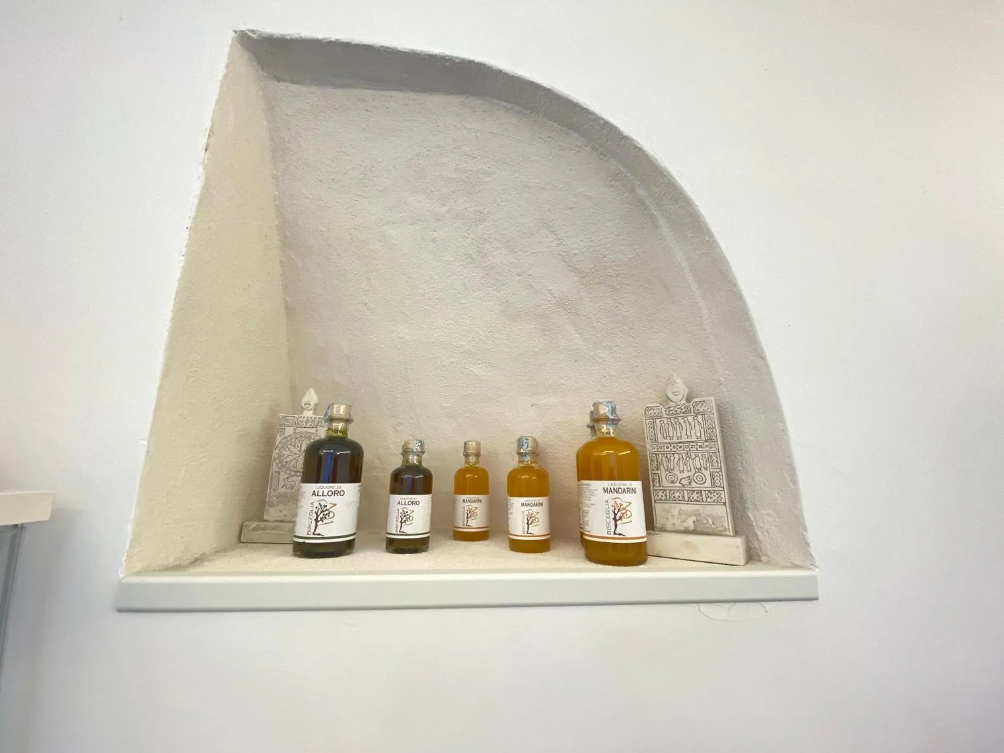 Shopping Area in Casa D'Angiò -Manfredi Homes&Villas