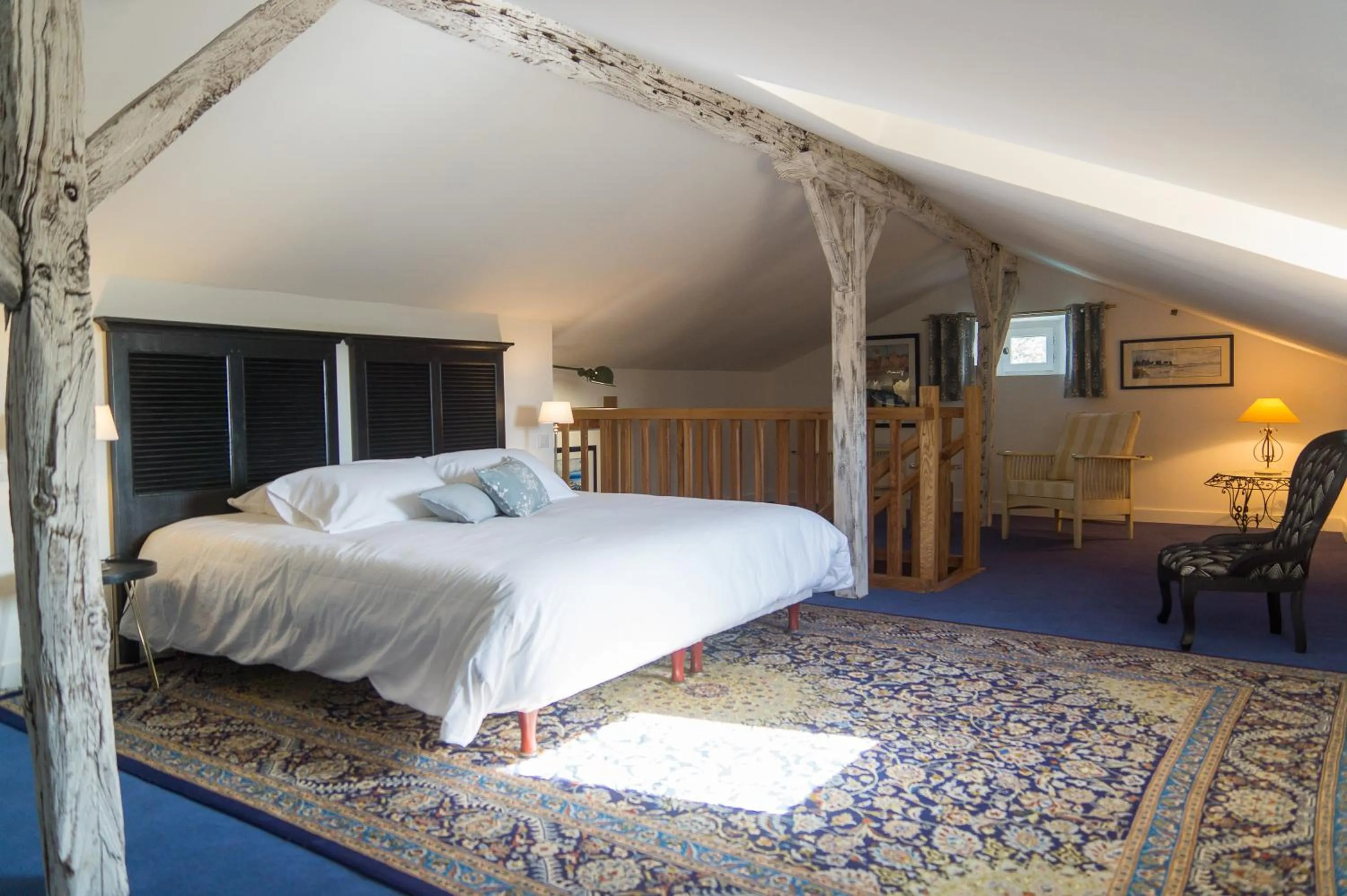 Photo of the whole room, Bed in B&B, Chambres Dordogne, Clos de Saint-Maime
